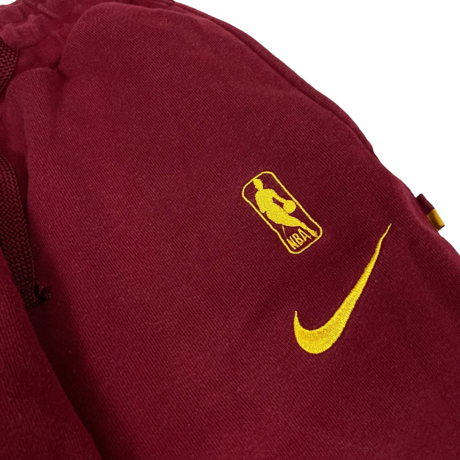 NBA × Nike Nike Men's Red Cotton Cleveland Cavaliers Basketball Pants S Size US 30 / EU 46 - 7 Thumbnail