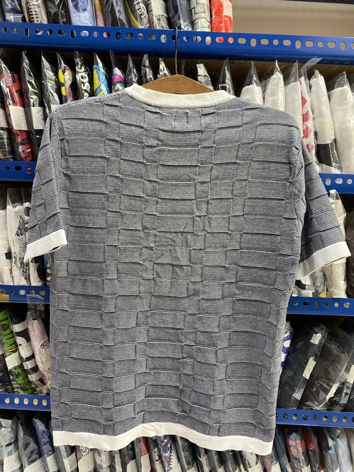 Japanese Brand TAKEO KIKUCHI TSHIRT Size US S / EU 44-46 / 1 - 8 Thumbnail