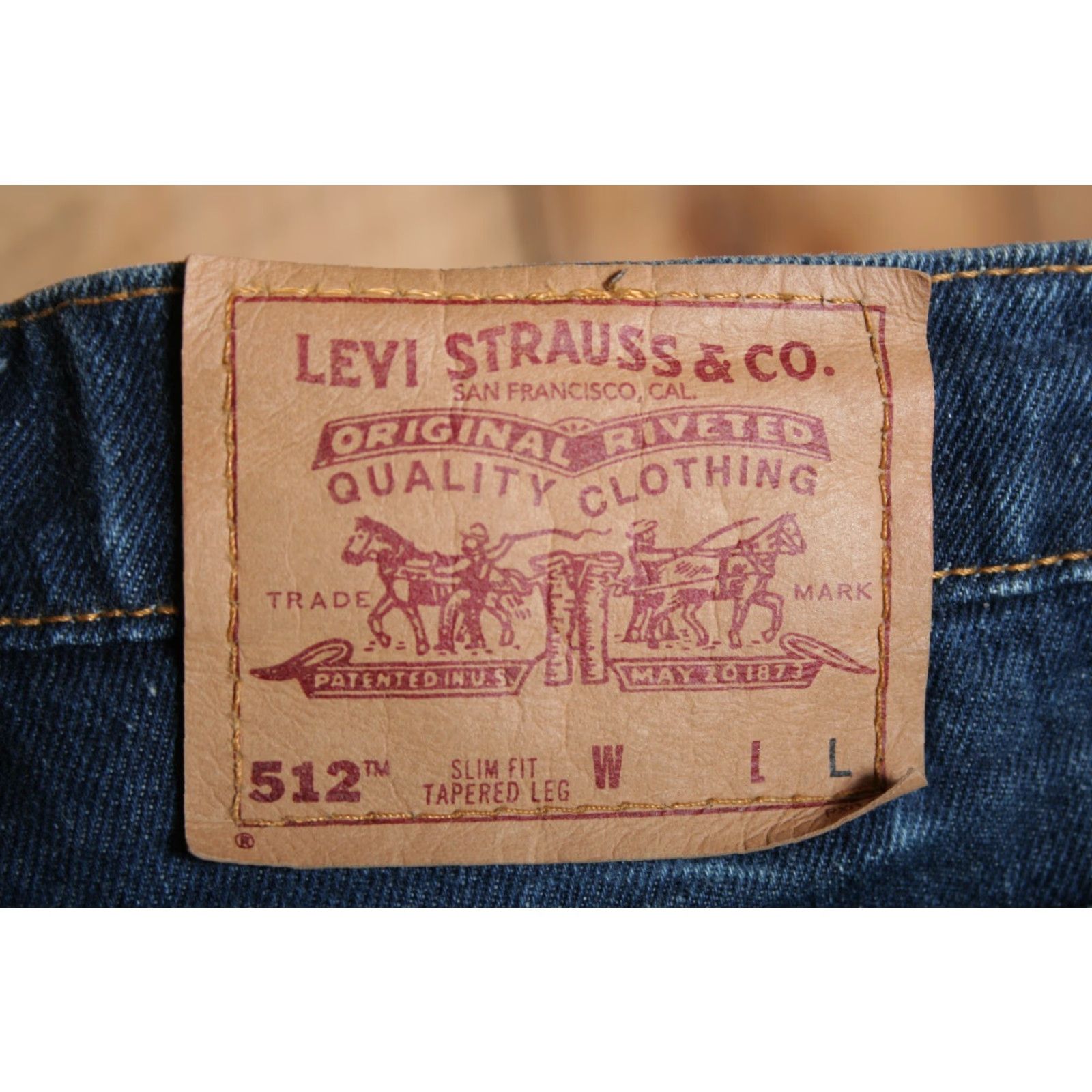 Levi's VINTAGE Levi's 512 Slim Fit Jeans Women 6 Long Blue Cotton Denim 28W 33.5L Rise 12" Tapered 5.75" Leg Opening 11.5" Inseam 33.5" Mens Womens Girls Size 28" / US 6 / IT 42 - 6 Thumbnail
