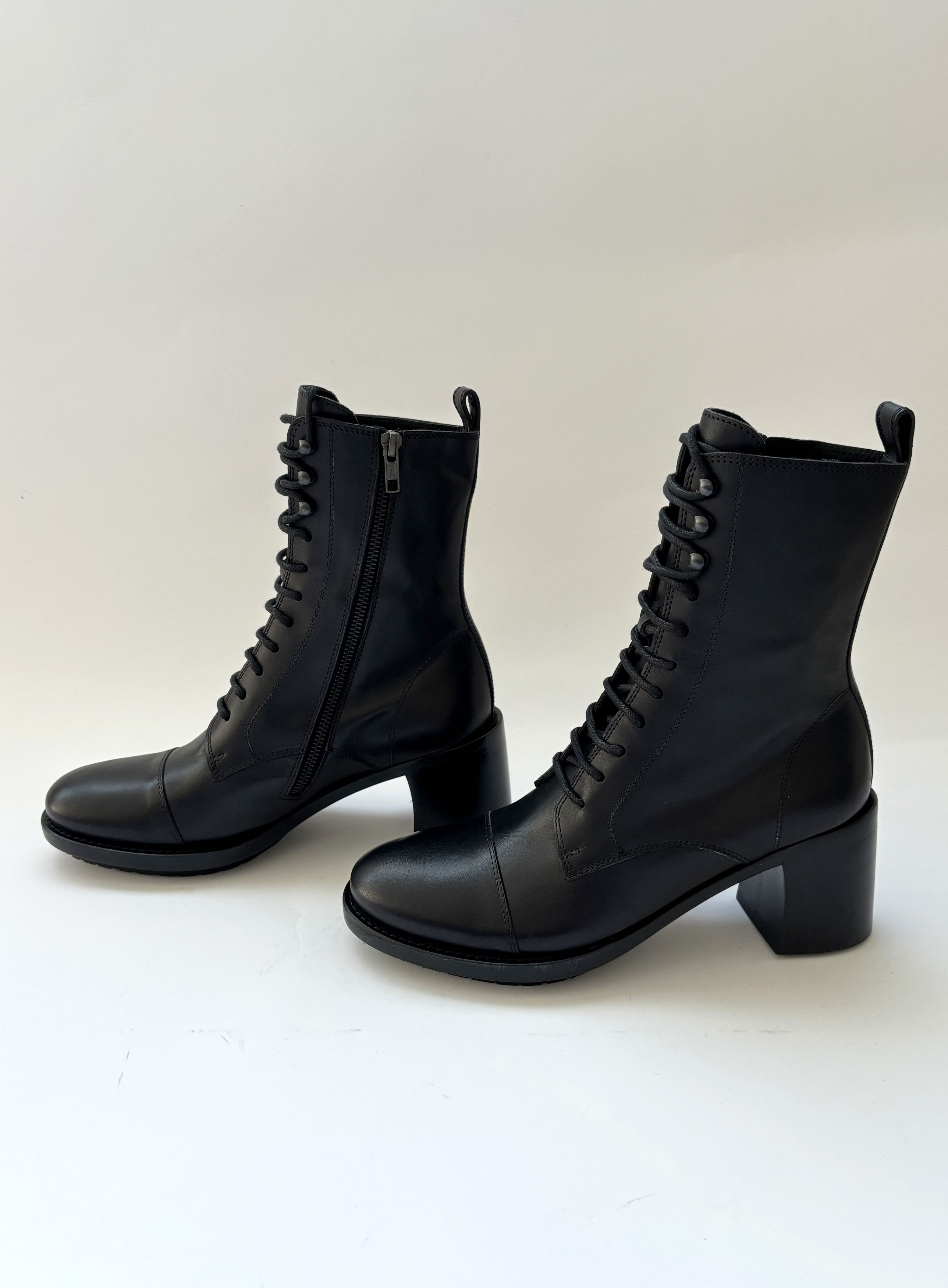 Ann Demeulemeester ⚡️QUICK SALE⚡️Ann Demeulemeester Black Lace Up Low Boots Size US 8.5 / IT 38.5 - 5 Thumbnail