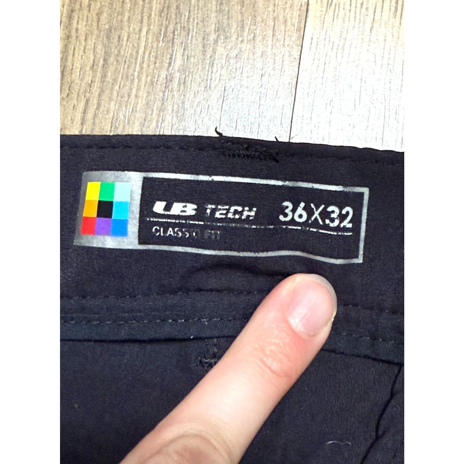 Vintage UnionBay Pants Mens 36x32 Black Classic Fit Straight UB Tech 38" Length Casual Pants Regular Inseam 32" (Vintage: No) Mens Size US 36 / EU 52 - 4 Thumbnail