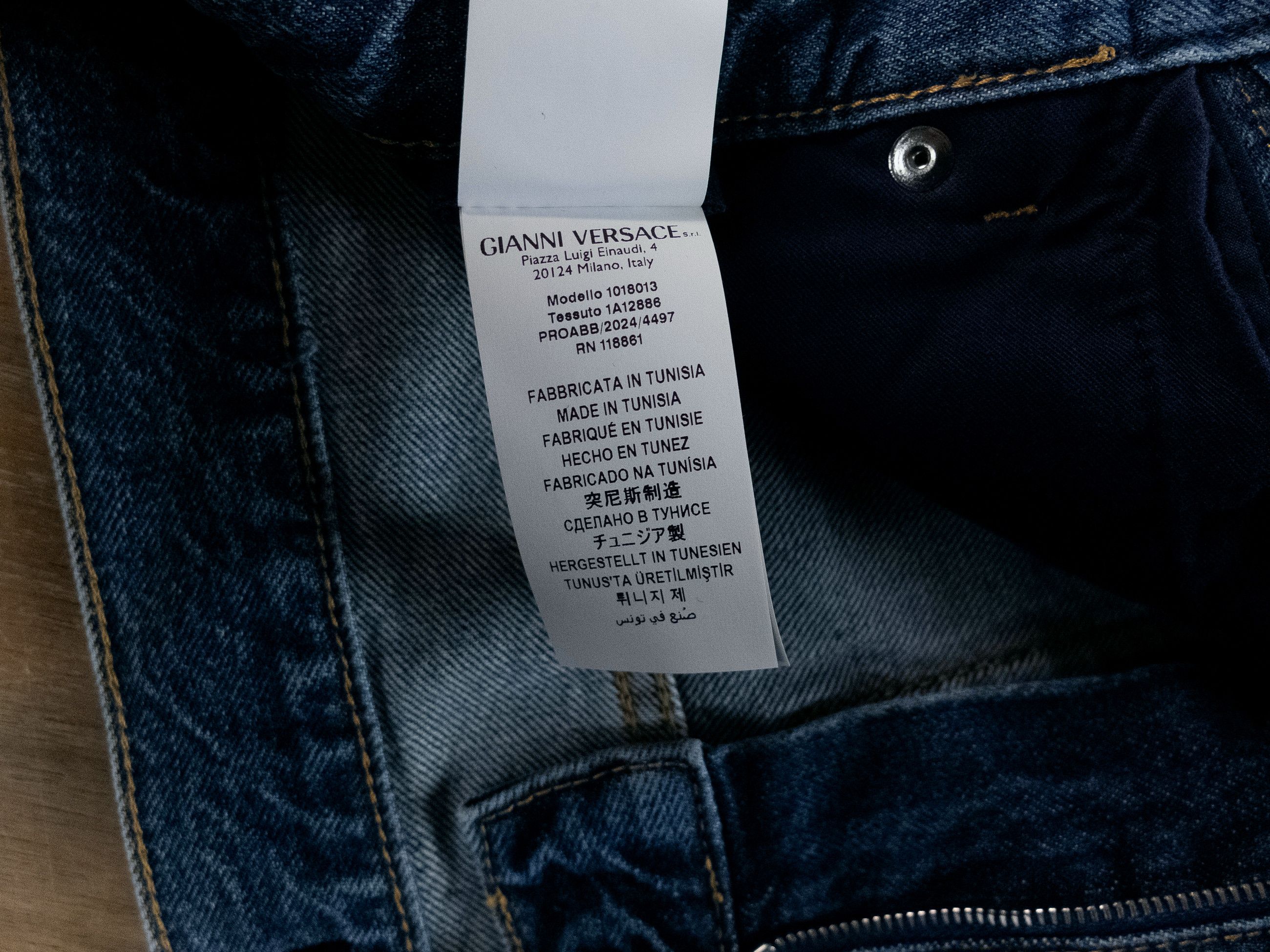 Versace VERSACE blue jeans with barocco print lower cuffs Size 32 q Size US 32 / EU 48 - 12 Thumbnail