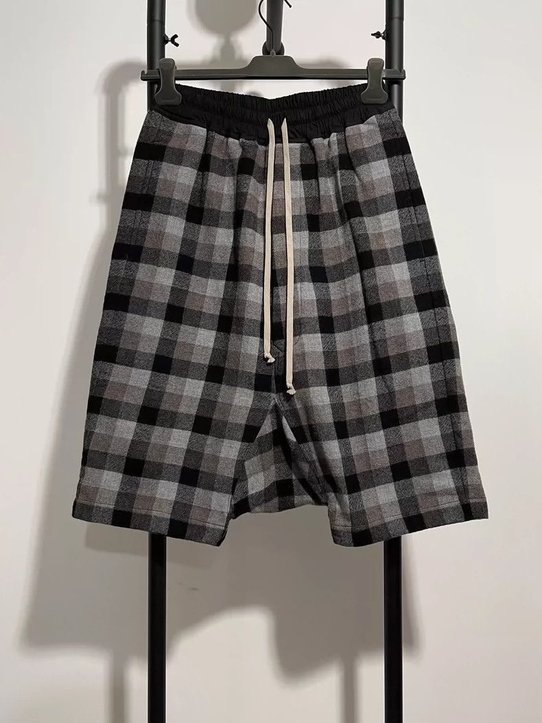 Rick Owens Rick Owens Wool Shorts in Size 46-2507