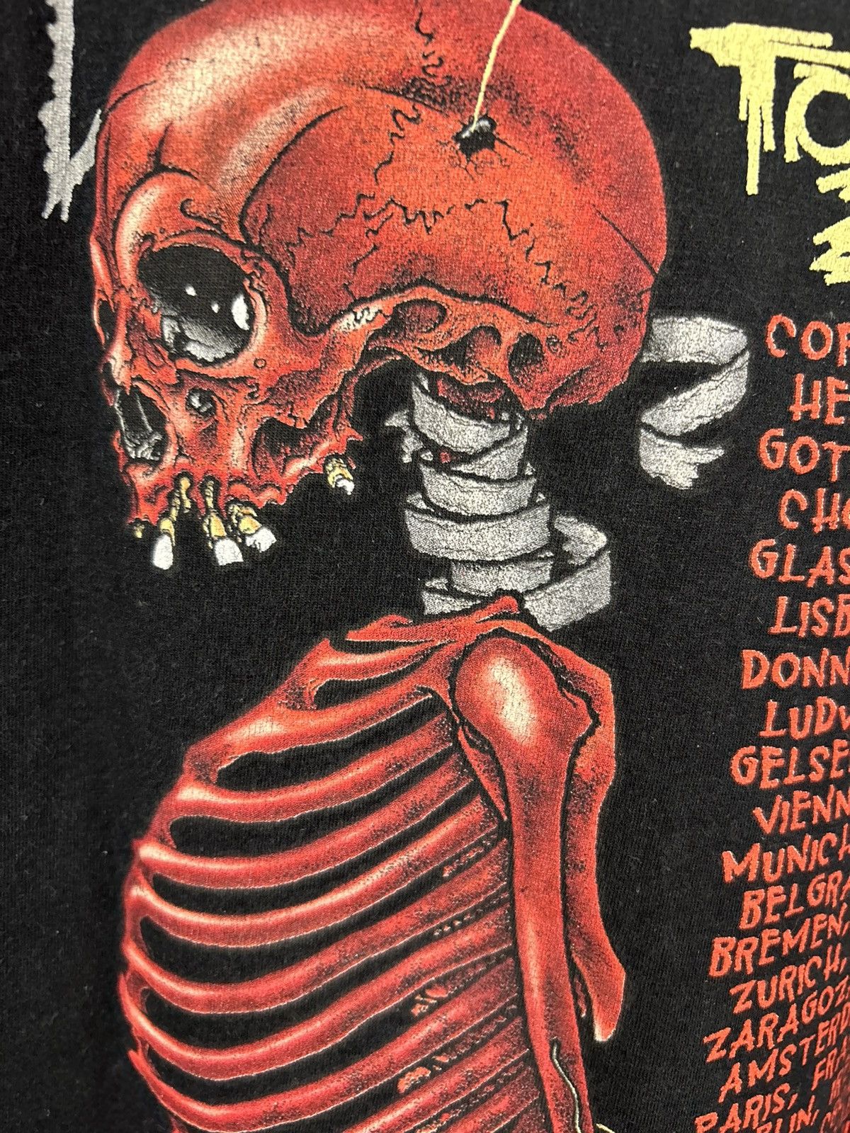 Band Tees Vtg 2004 Metallica Madly In Anger Concert Tour Black T-Shirt Size US M / EU 48-50 / 2 - 22 Thumbnail