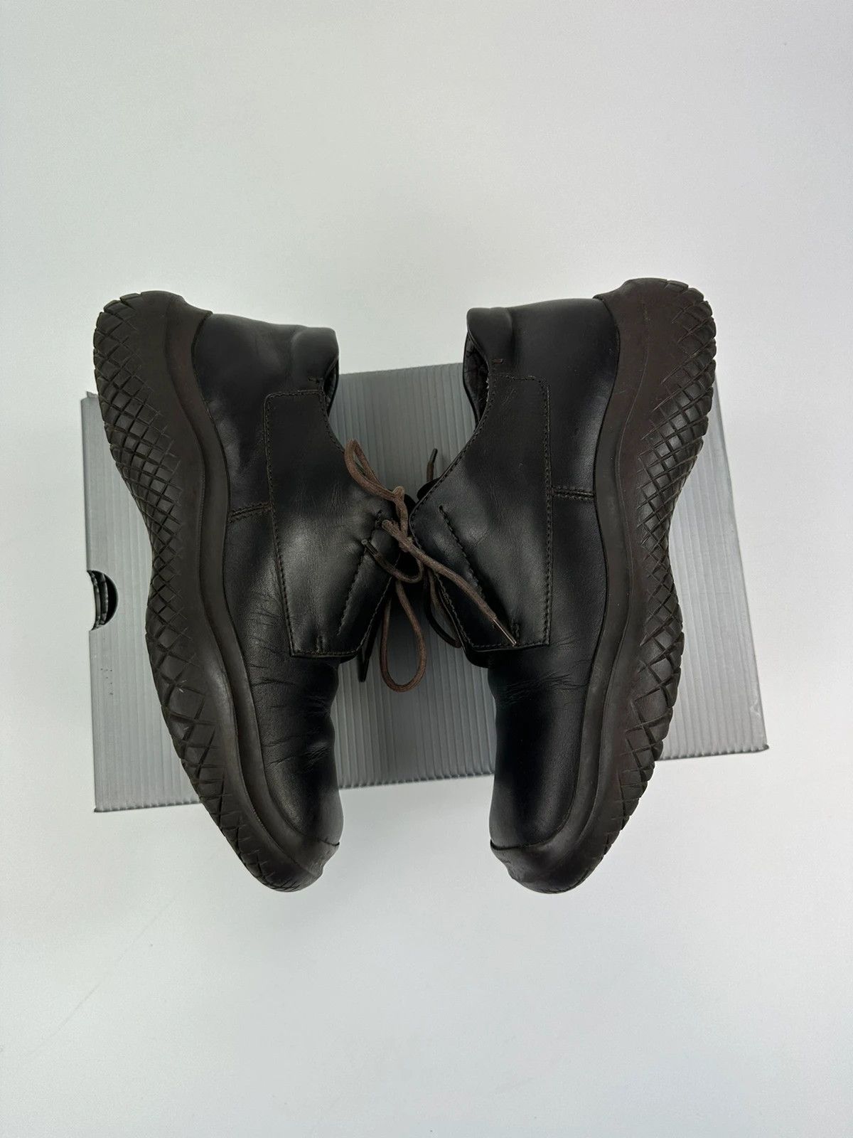 Prada Prada FW1999 Vibram Puddle Sole Loafer Leather Size US 7 / IT 37 - 5 Thumbnail
