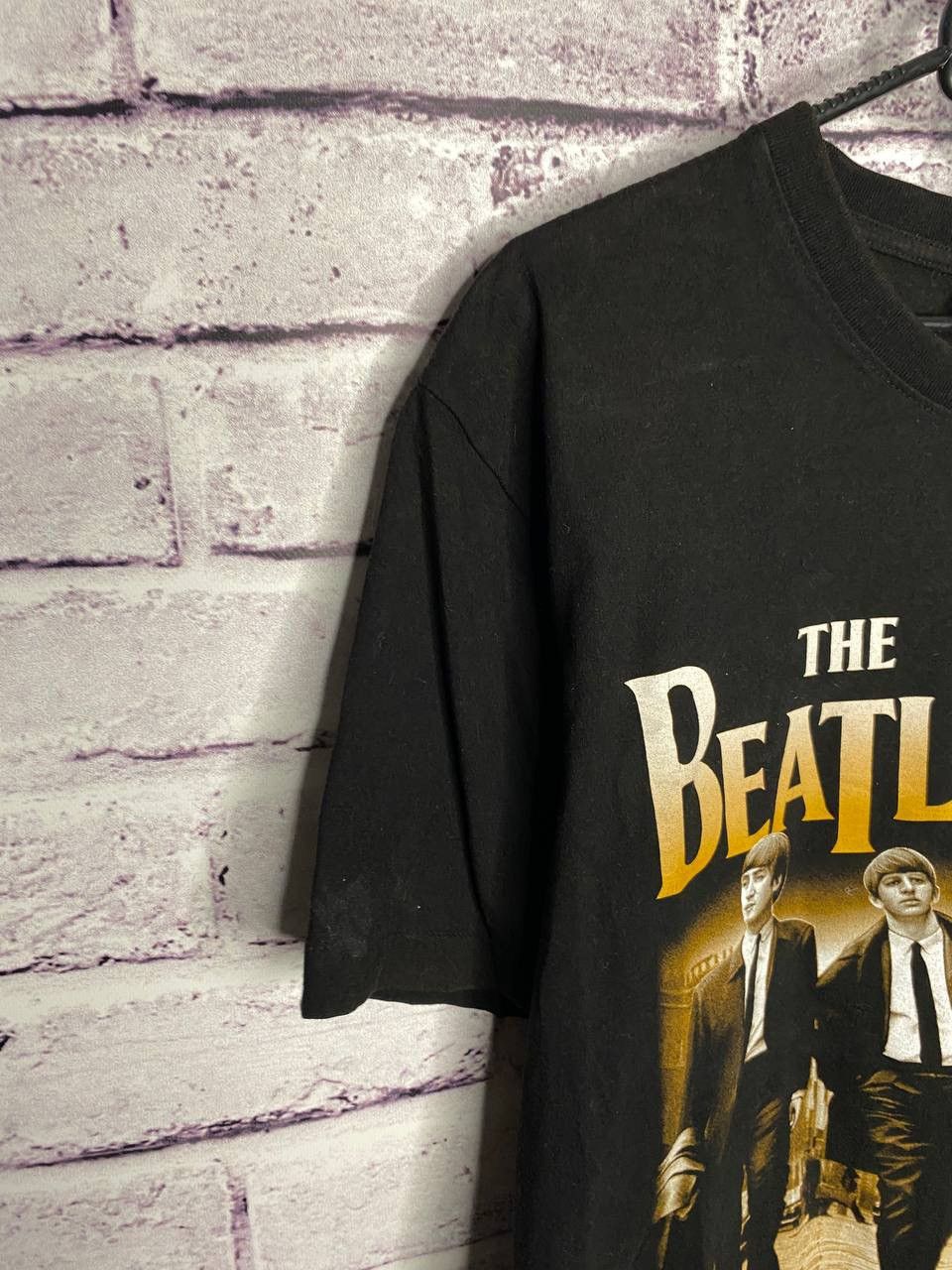 Band Tees MENS T-shirt Vintage Y2K the Beatles Abbey Roads STREETWEAR Size US L / EU 52-54 / 3 - 4 Thumbnail