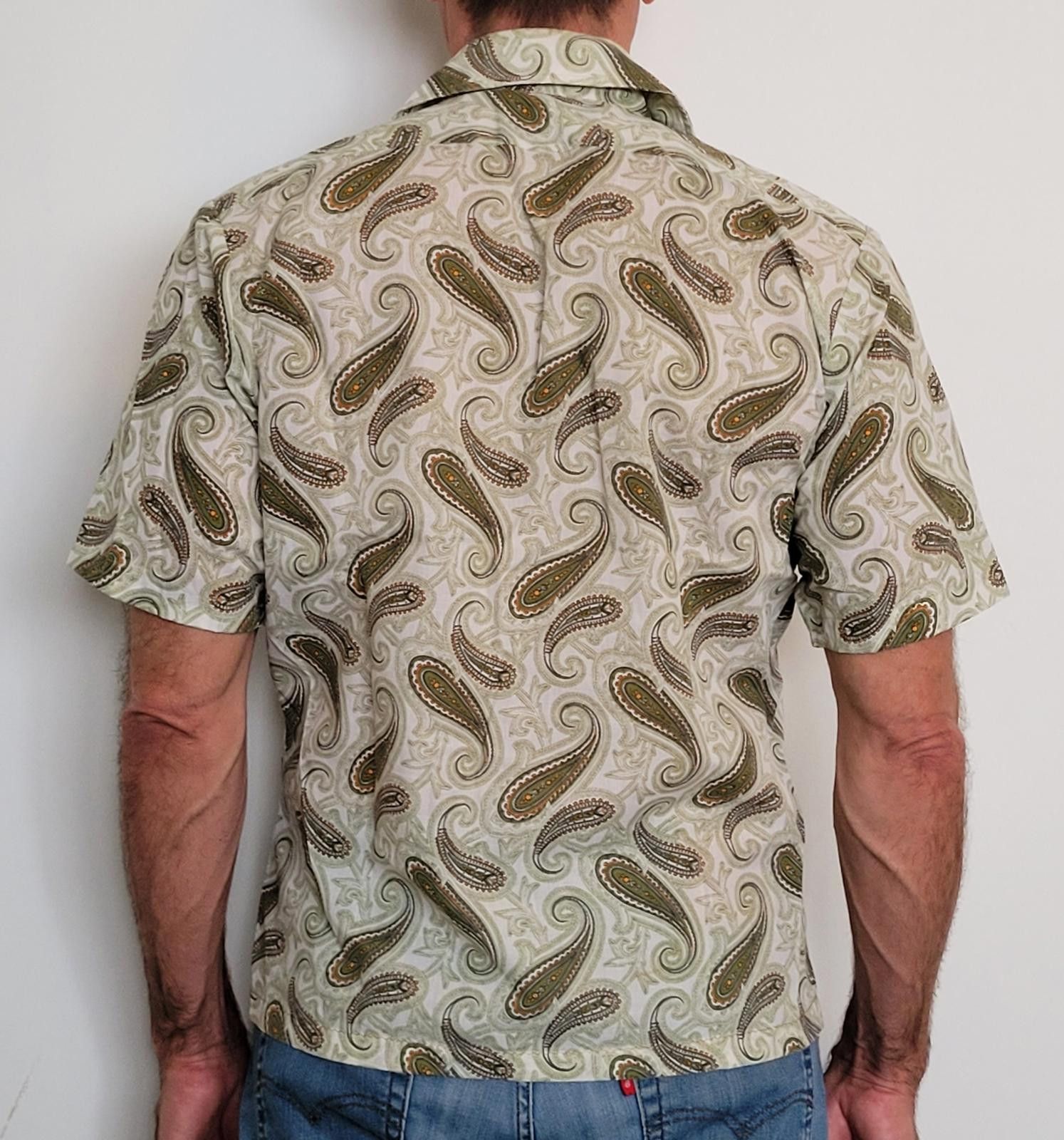 Other Trax Men's Medium Zip Shirt Short Sleeve Green Paisley Size 38R - 2 Thumbnail