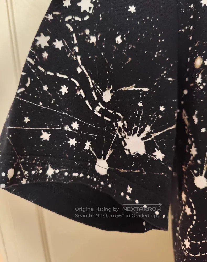 Givenchy Givenchy Unisex Constellation TEE Loose Short Sleeve Size US XS / EU 42 / 0 - 5 Thumbnail
