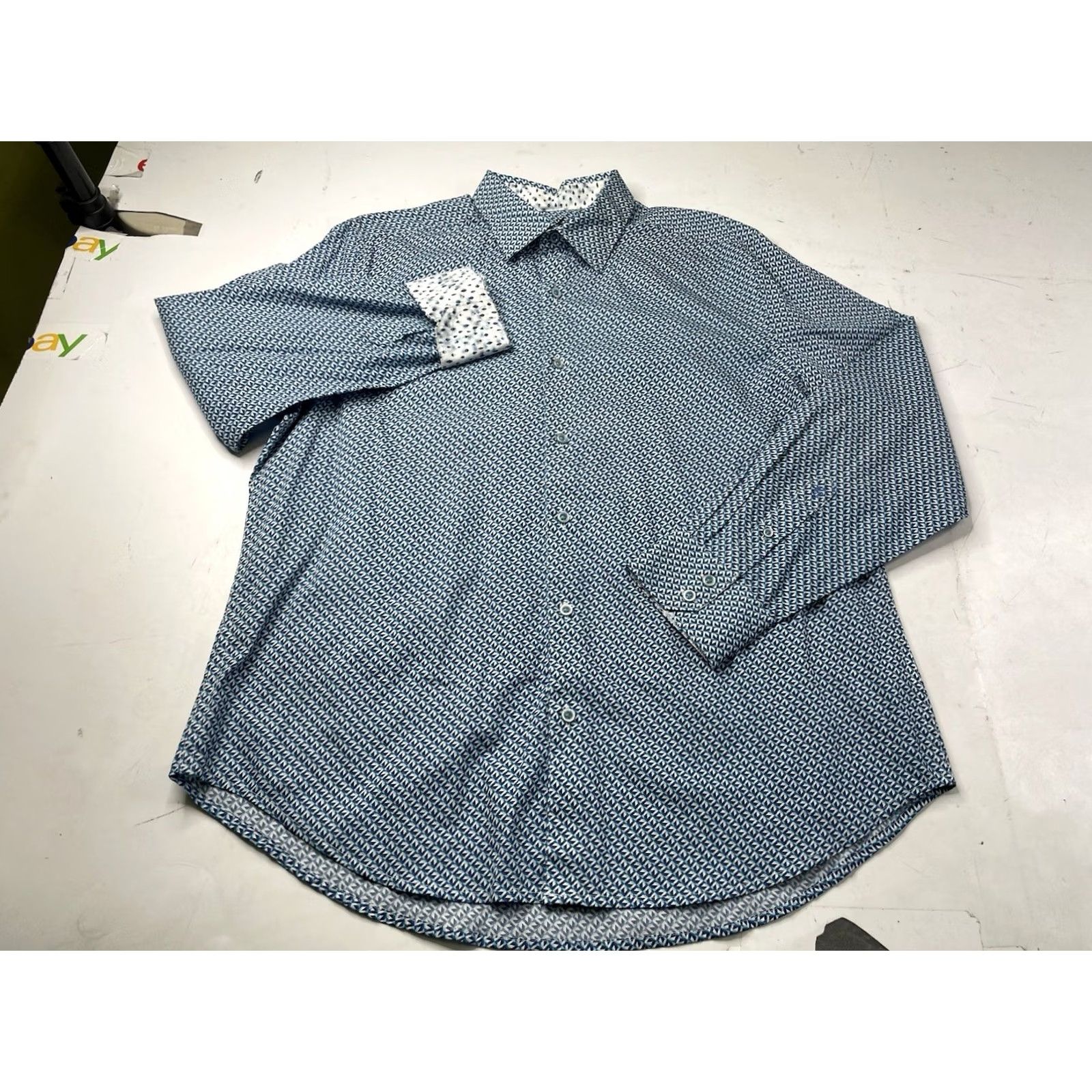 Robert Graham Robert Graham Mens XL Shirt Geometric Long Sleeve Button-Up Blue Paisley 2010-2019 Size US XL / EU 56 / 4 - 2 Thumbnail