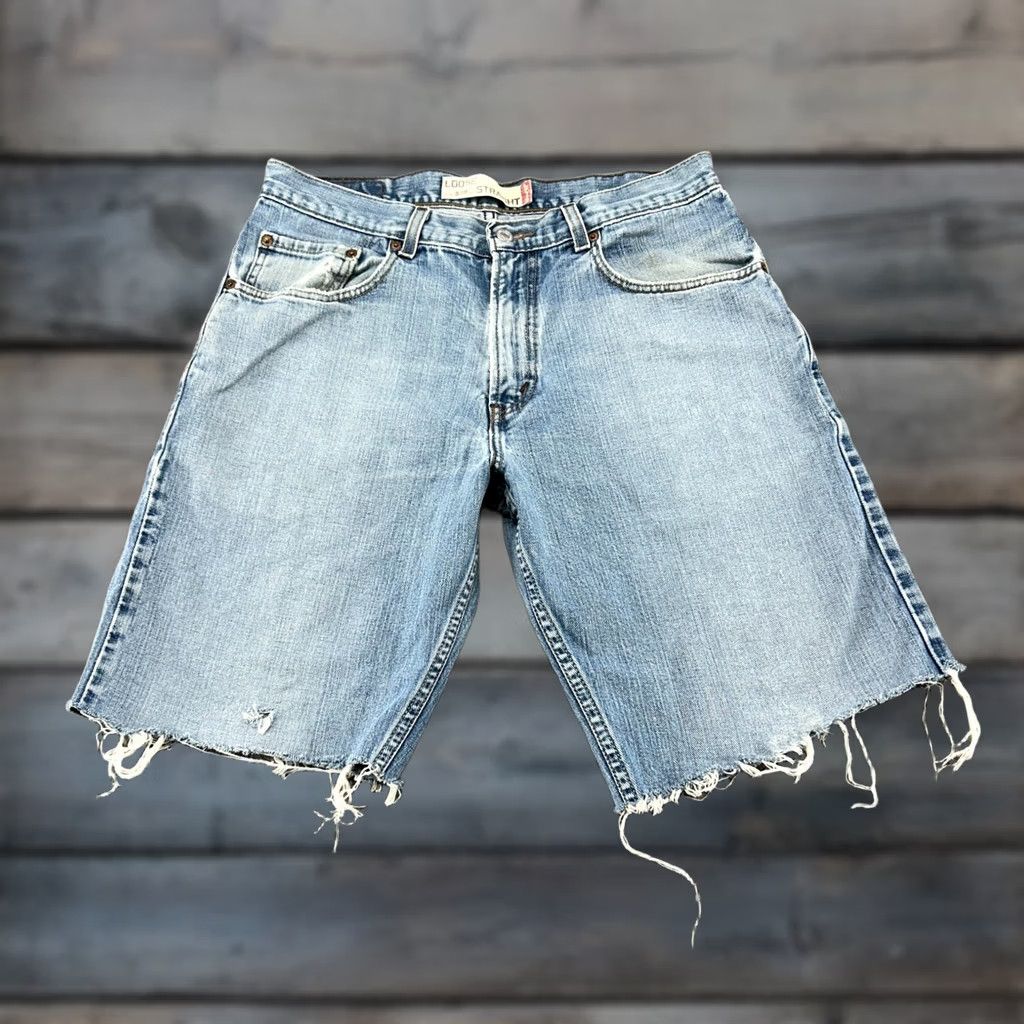 Levi's VINTAGE Levis 569 Shorts Mens 32 Blue Denim Jorts Medium Wash Baggy Y2K 90s American Mens Size US 32 / EU 48 - 1 Thumbnail