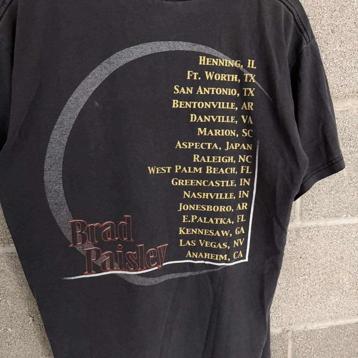 Gildan Vintage 2003 Gildan Brad Paisley Black T-Shirt Mens Medium Size US M / EU 48-50 / 2 - 6 Thumbnail