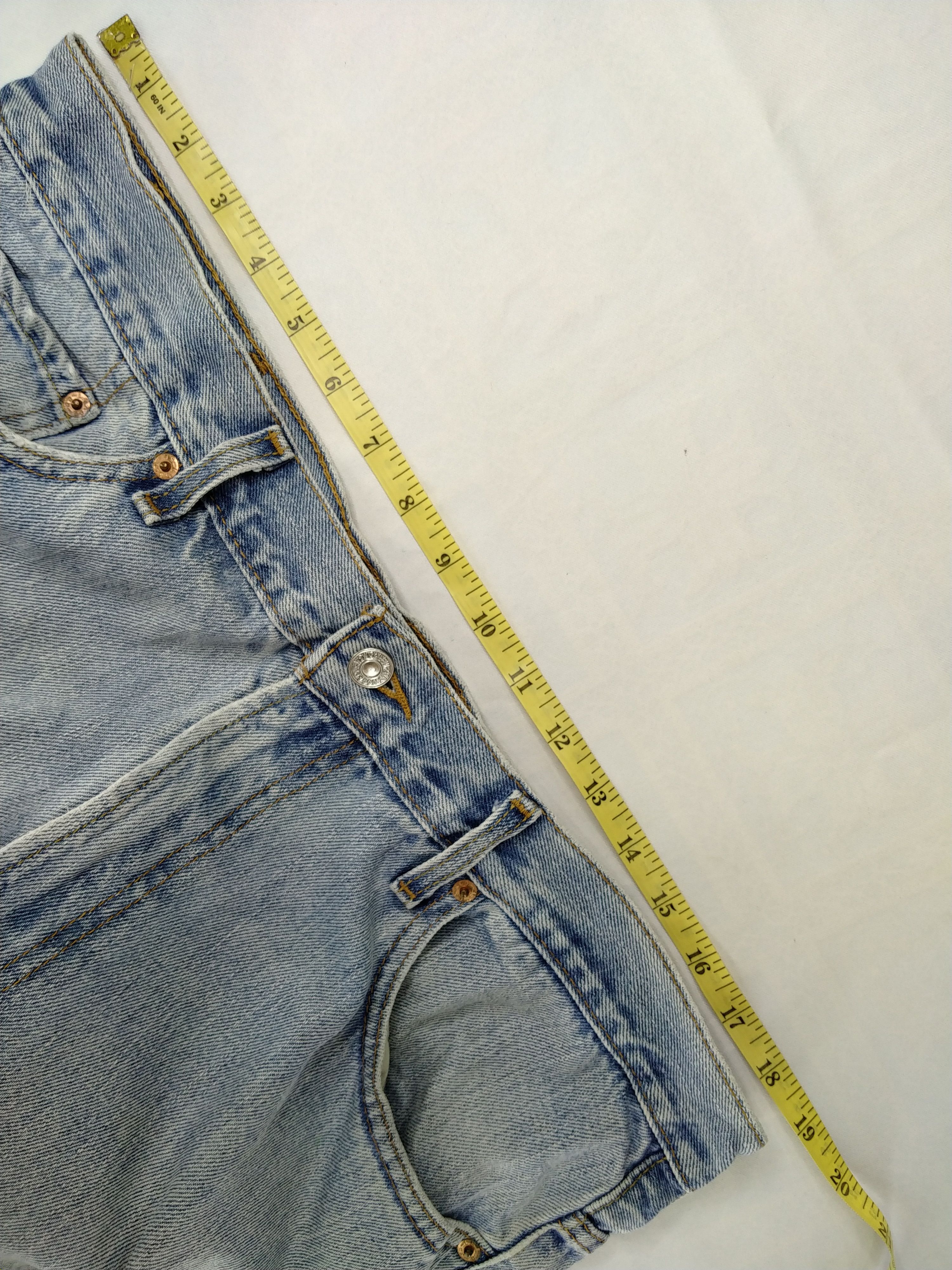Levi's Light Wash Vintage Levi's 550 Relaxed Fit Denim -JN402 Size US 37 - 5 Thumbnail