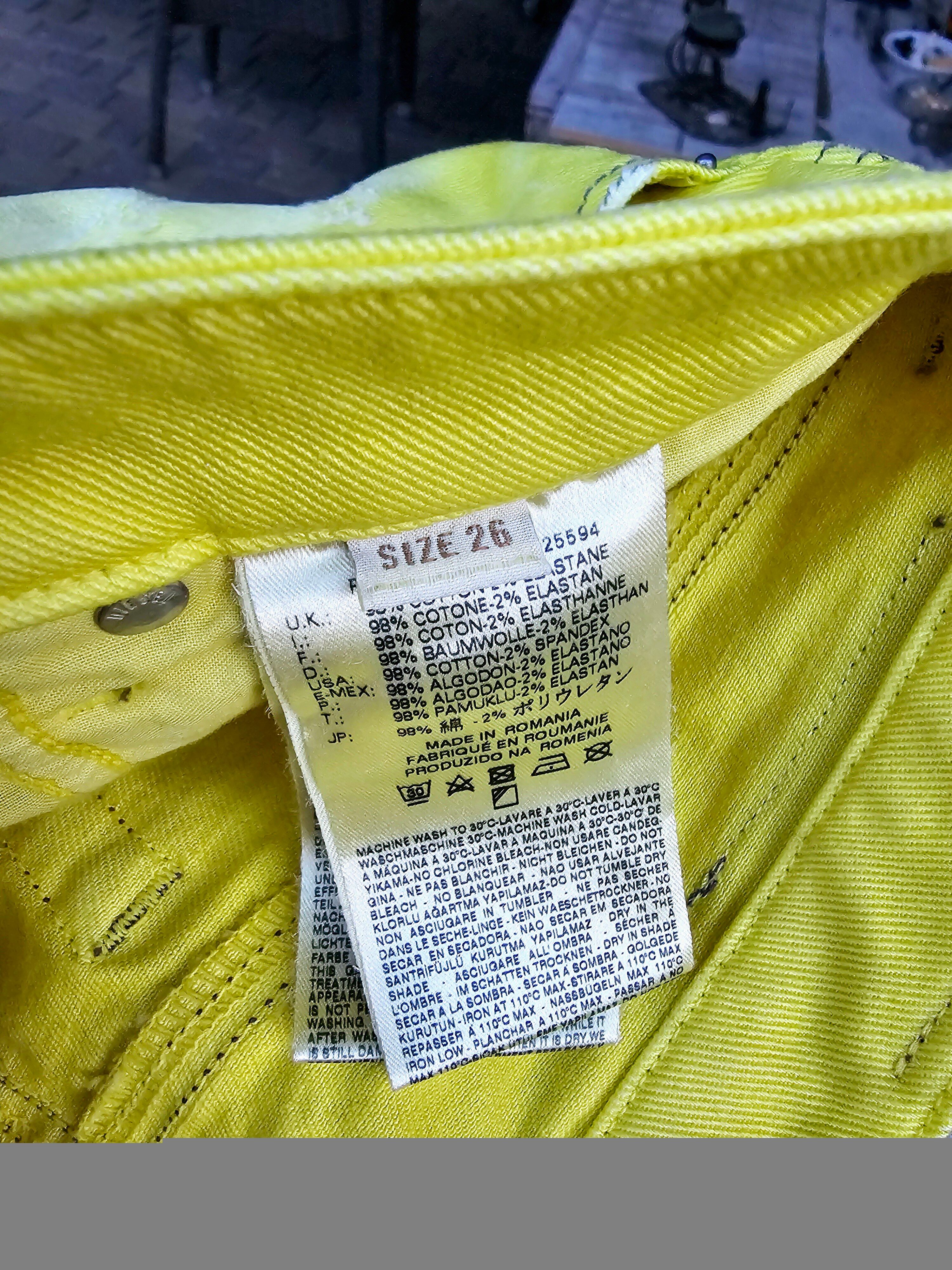 Diesel Womens diesel yellow mini skirt Size 26" / US 2 / IT 38 - 6 Thumbnail