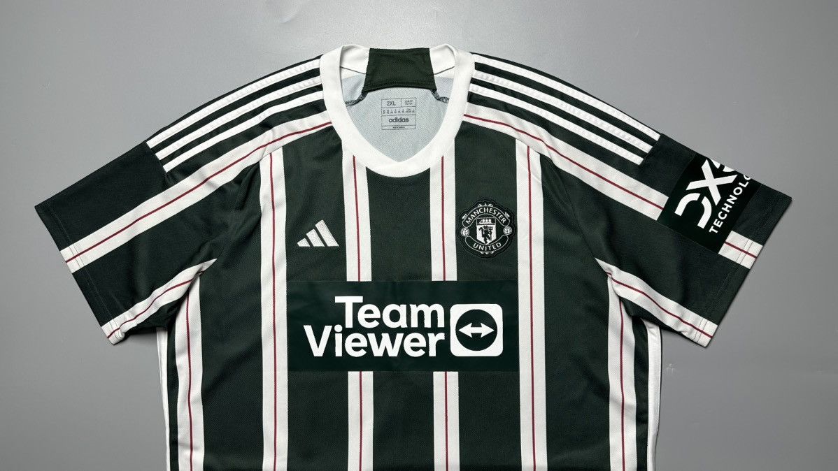 Vintage MAN UNITED ADIDAS 2023/2024 SOCCER AWAY JERSEY #39 MCTOMINAY Size US XXL / EU 58 / 5 - 3 Thumbnail