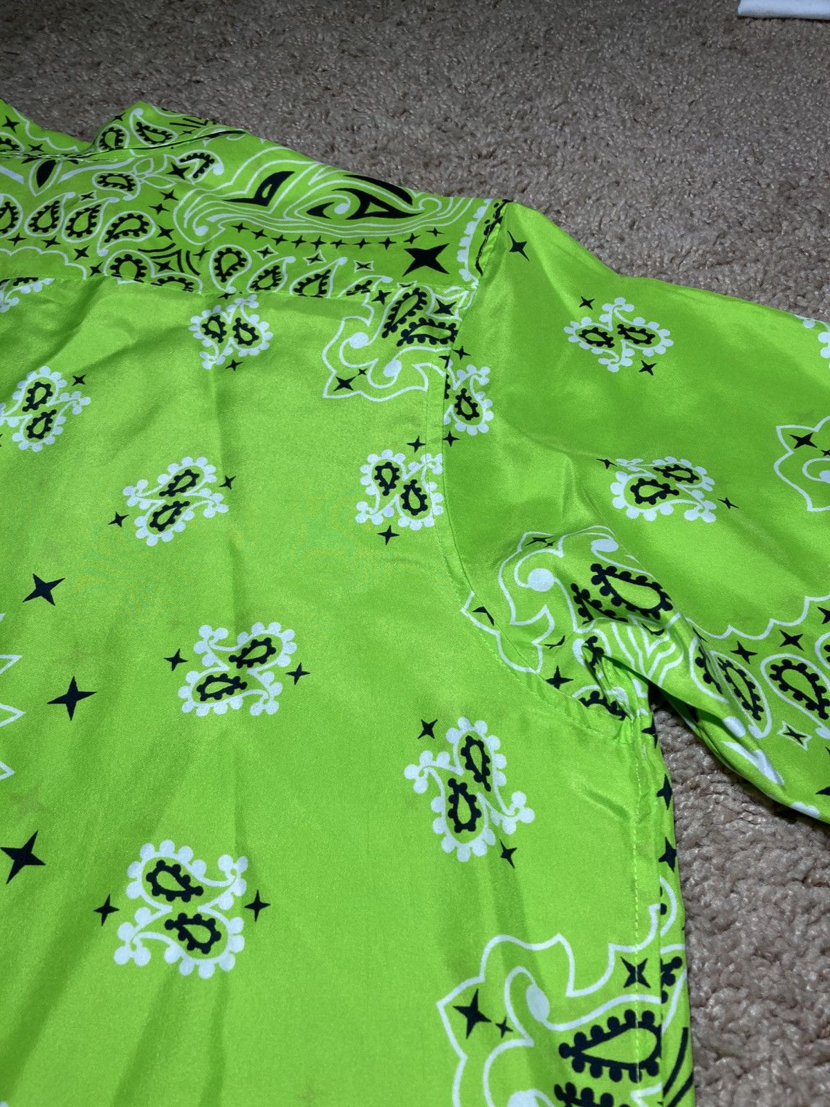 Supreme SS21 Supreme Silk Green Bandana Button Up Shirt Pattern 2021 Size US M / EU 48-50 / 2 - 7 Thumbnail