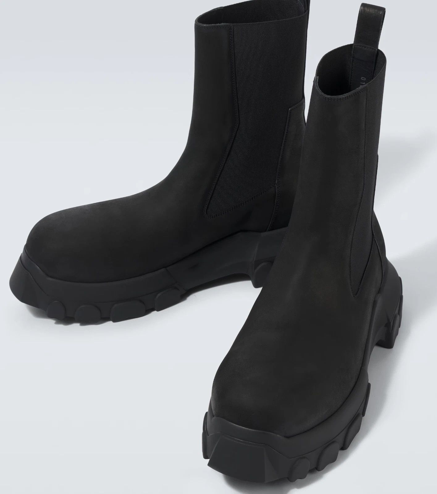 Rick Owens Rick Owens Beatle Tractor Nubuck Chelsea boots MENS EU 41 Size US 8 / EU 41 - 1 Thumbnail