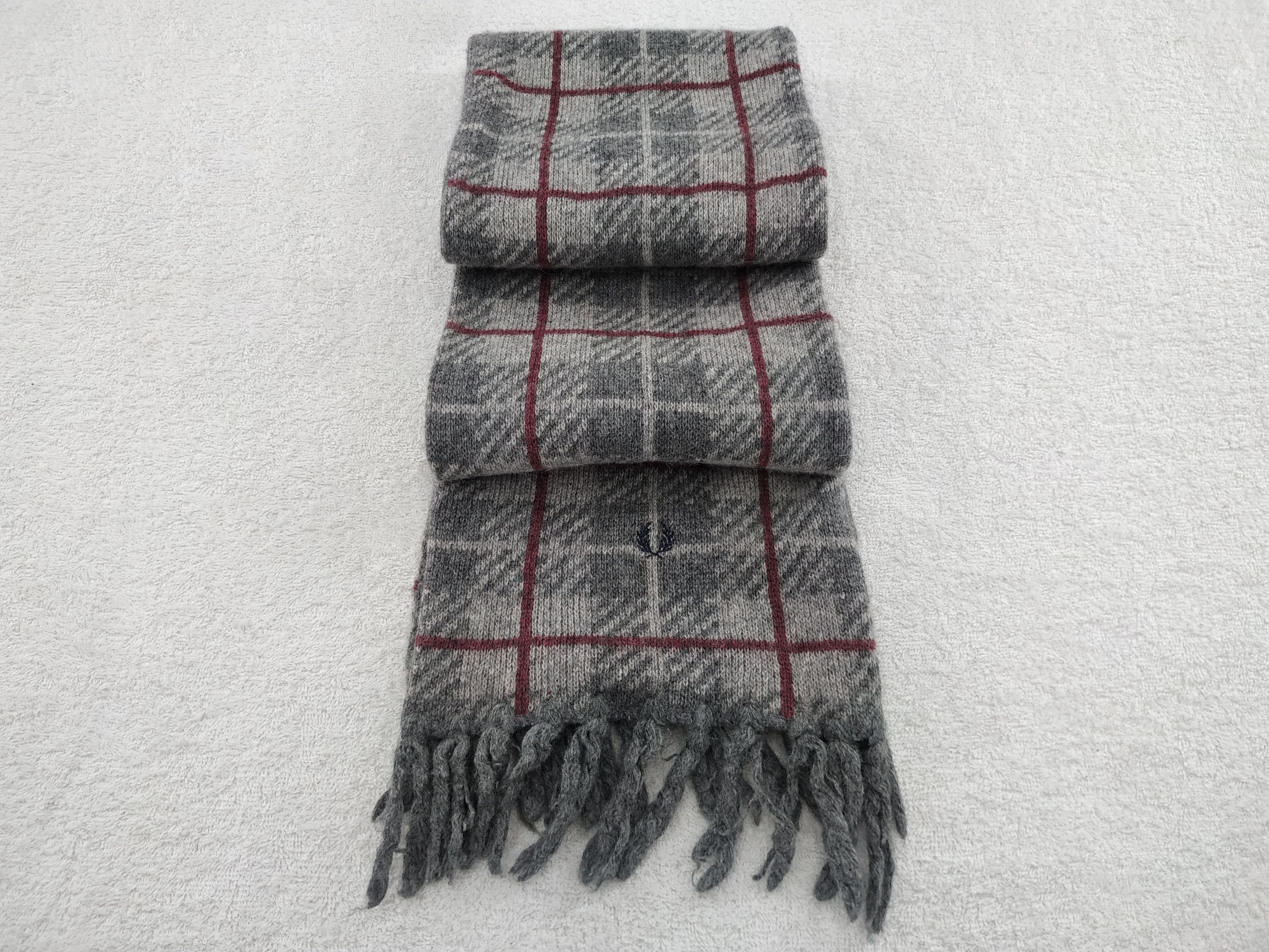 Fred Perry Vintage Fred Perry Scarf/Muffler/Neckwear MF424 Size ONE SIZE - 2 Thumbnail