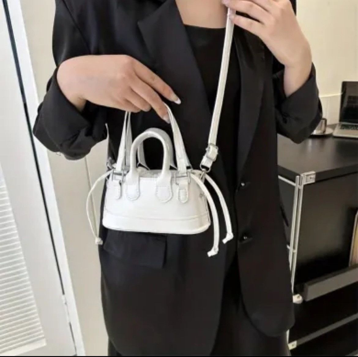 Other White Mini Shoulder Bag – Multi-Strap Y2K-Inspired Purse Size ONE SIZE - 4 Thumbnail