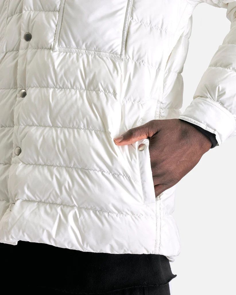 Rick Owens o1s1v1r1oon0825 Moncler Outershirt in Milk/White Size US S / EU 44-46 / 1 - 5 Thumbnail