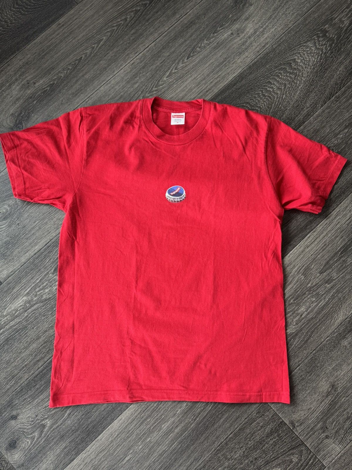 Supreme Supreme bottle cap tee Size US M / EU 48-50 / 2 - 1 Thumbnail