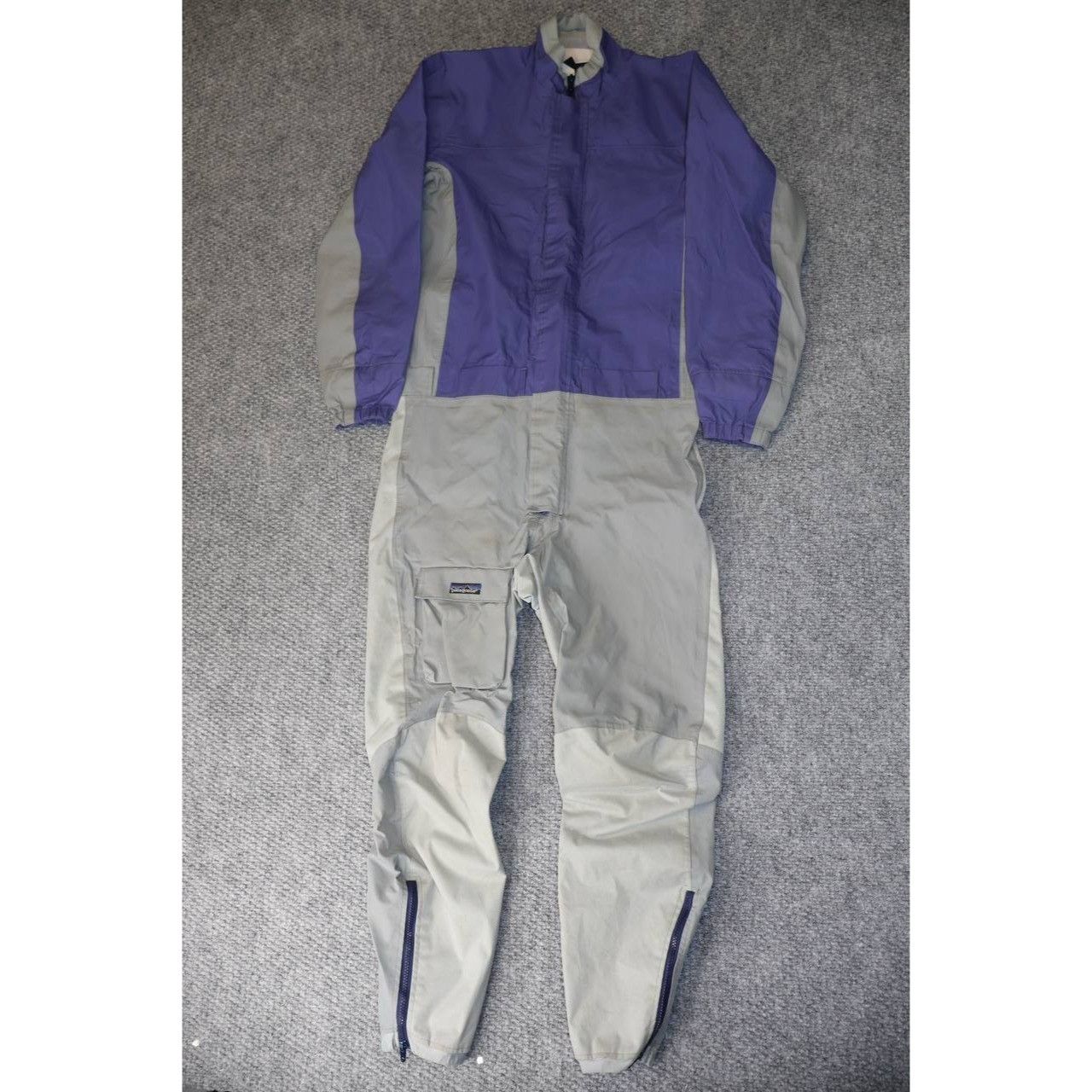 Patagonia Vintage Patagonia One Piece Ski Suit Mens Small Blue Gray Size US S / EU 44-46 / 1 - 1 Thumbnail