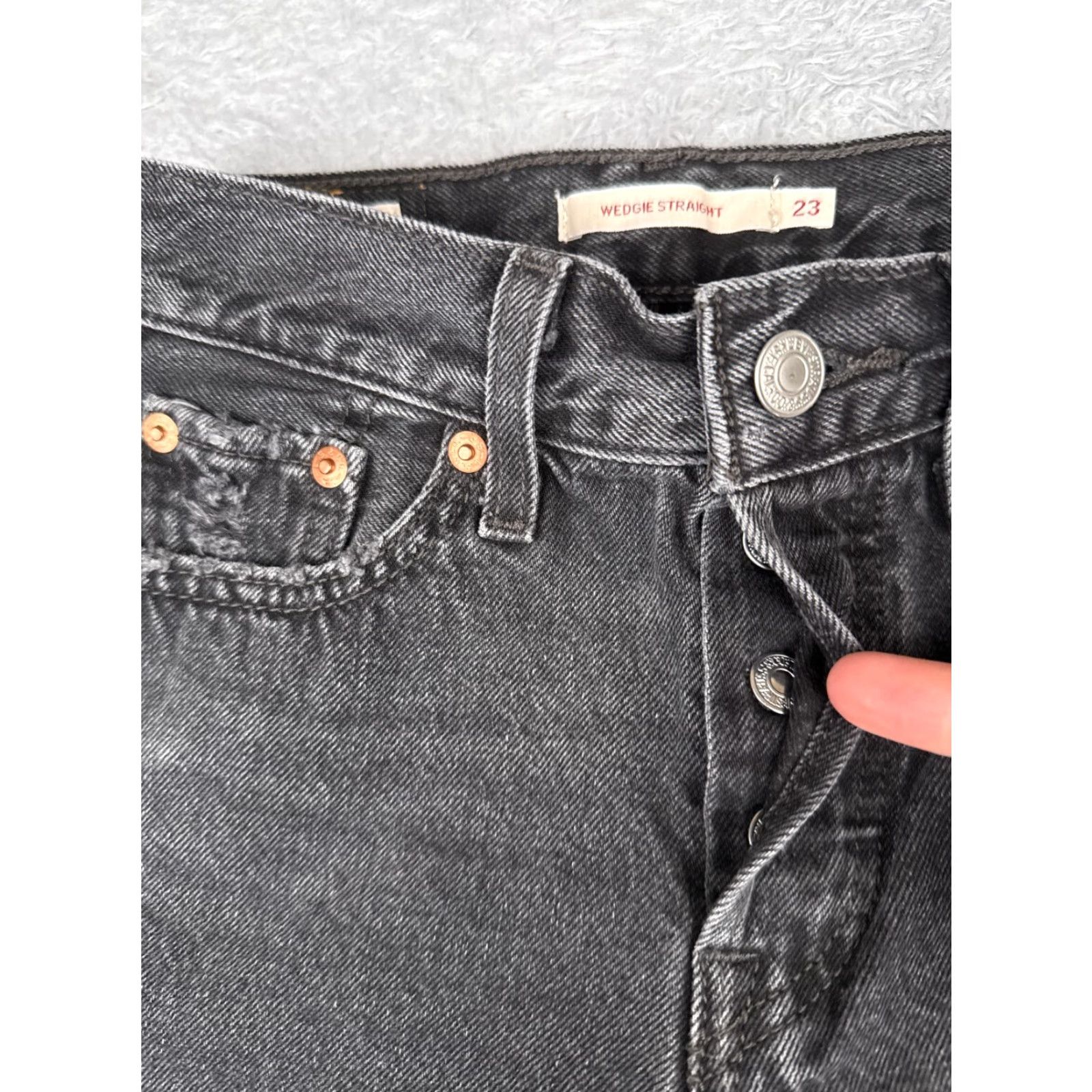 Levi's VINTAGE Levis Premium Jeans Womens 23 Black Denim Big E Wedgie Straight Mid Rise 23x24 Size 40" / US 18 - 5 Thumbnail