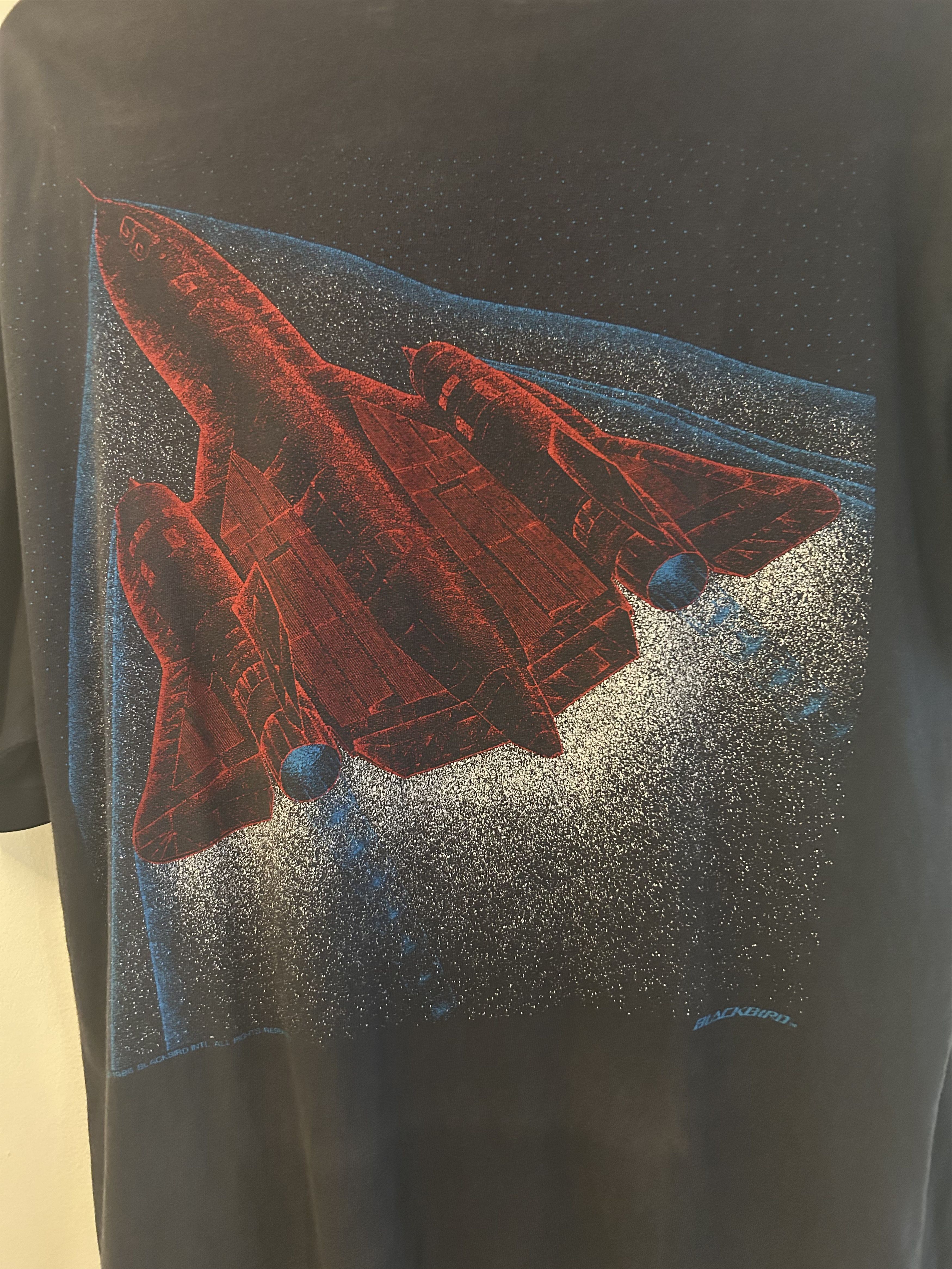 Vintage Vintage 90s Hanes SR-71 Blackbird T-Shirt Size US L / EU 52-54 / 3 - 6 Thumbnail