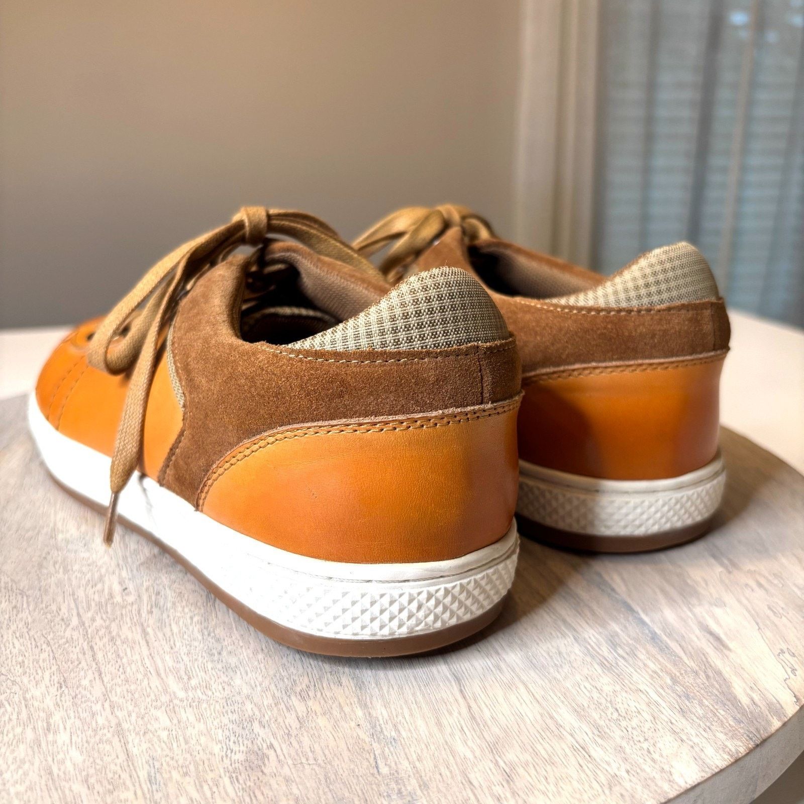 English Laundry English Laundry Men’s Leather Sneakers Suede Shoes Sz 9 Size US 9 / EU 42 - 6 Thumbnail