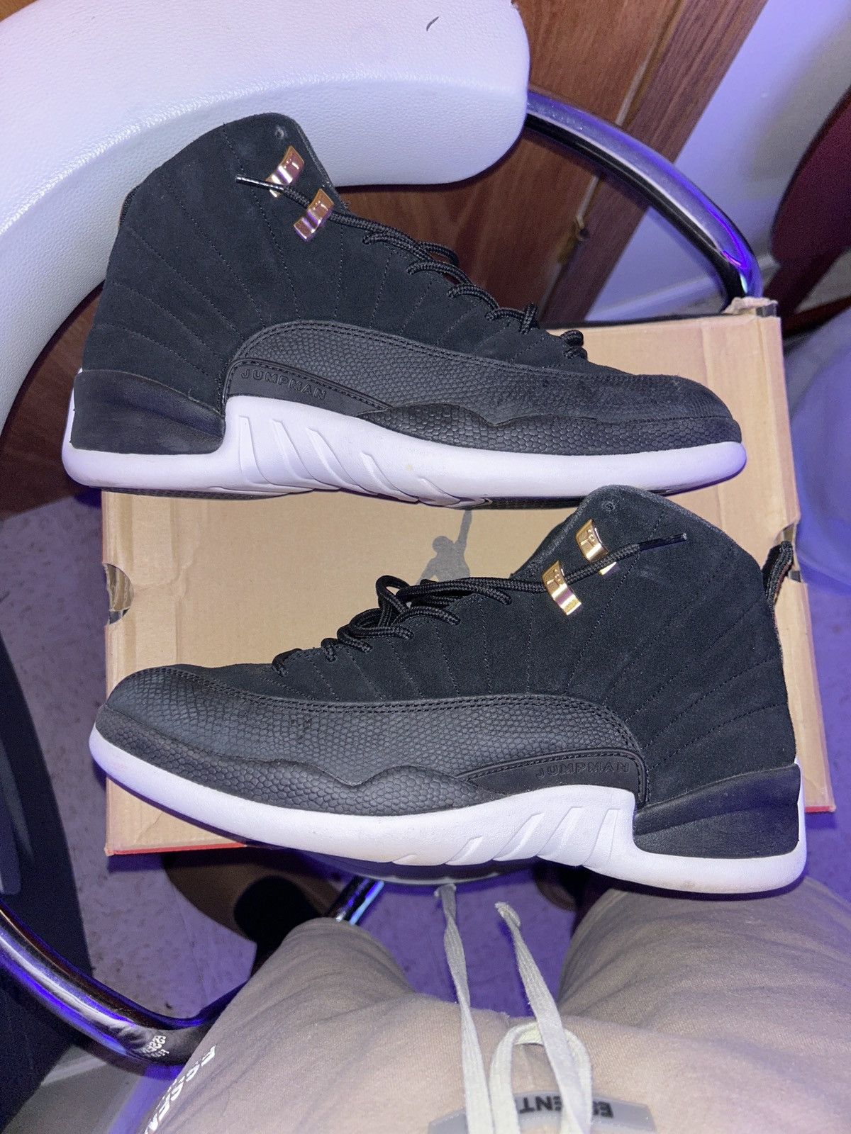 Jordan Brand Jordan 12 Reverse Taxi (2019) Size US 11 / EU 44 - 2 Thumbnail