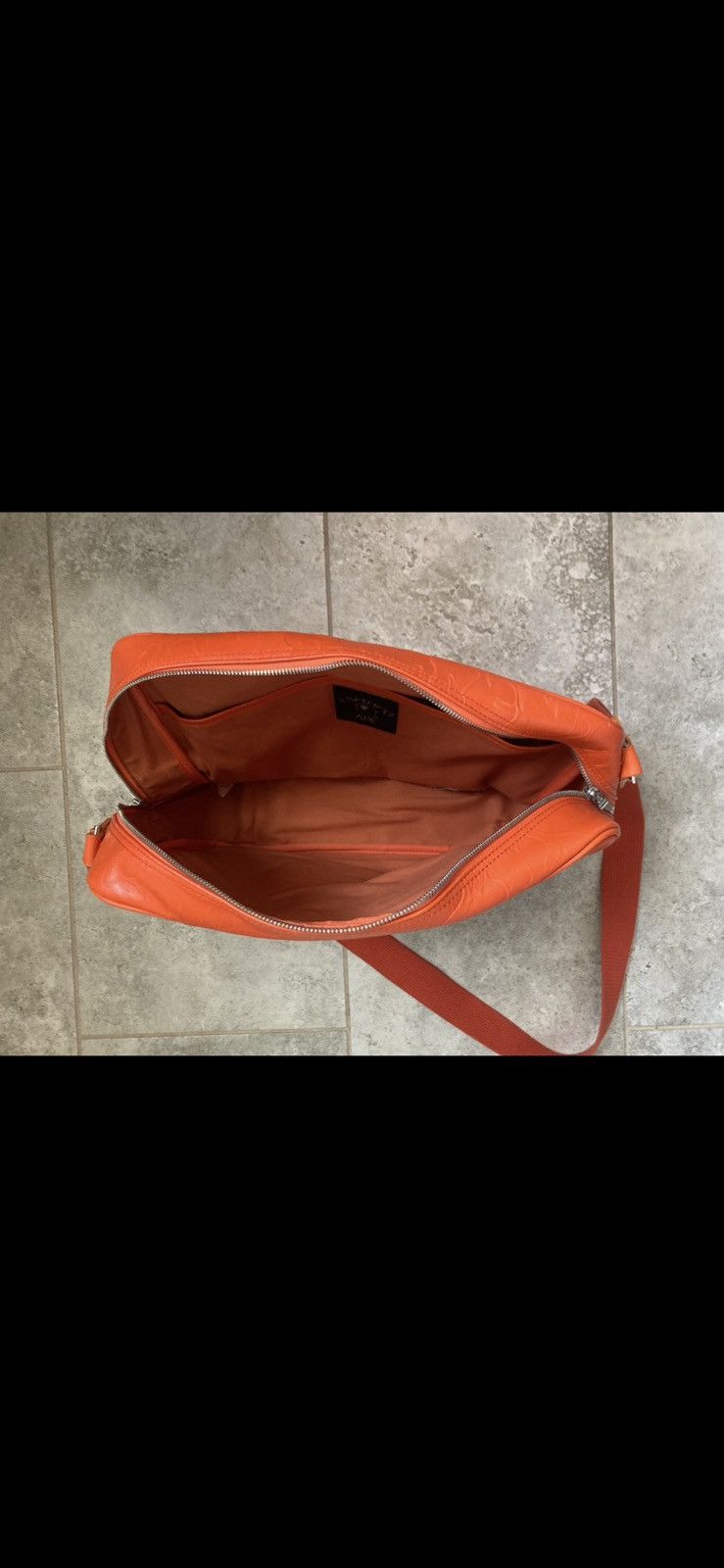 Bape Bape embossed orange camo leather messenger bag Size ONE SIZE - 6 Thumbnail