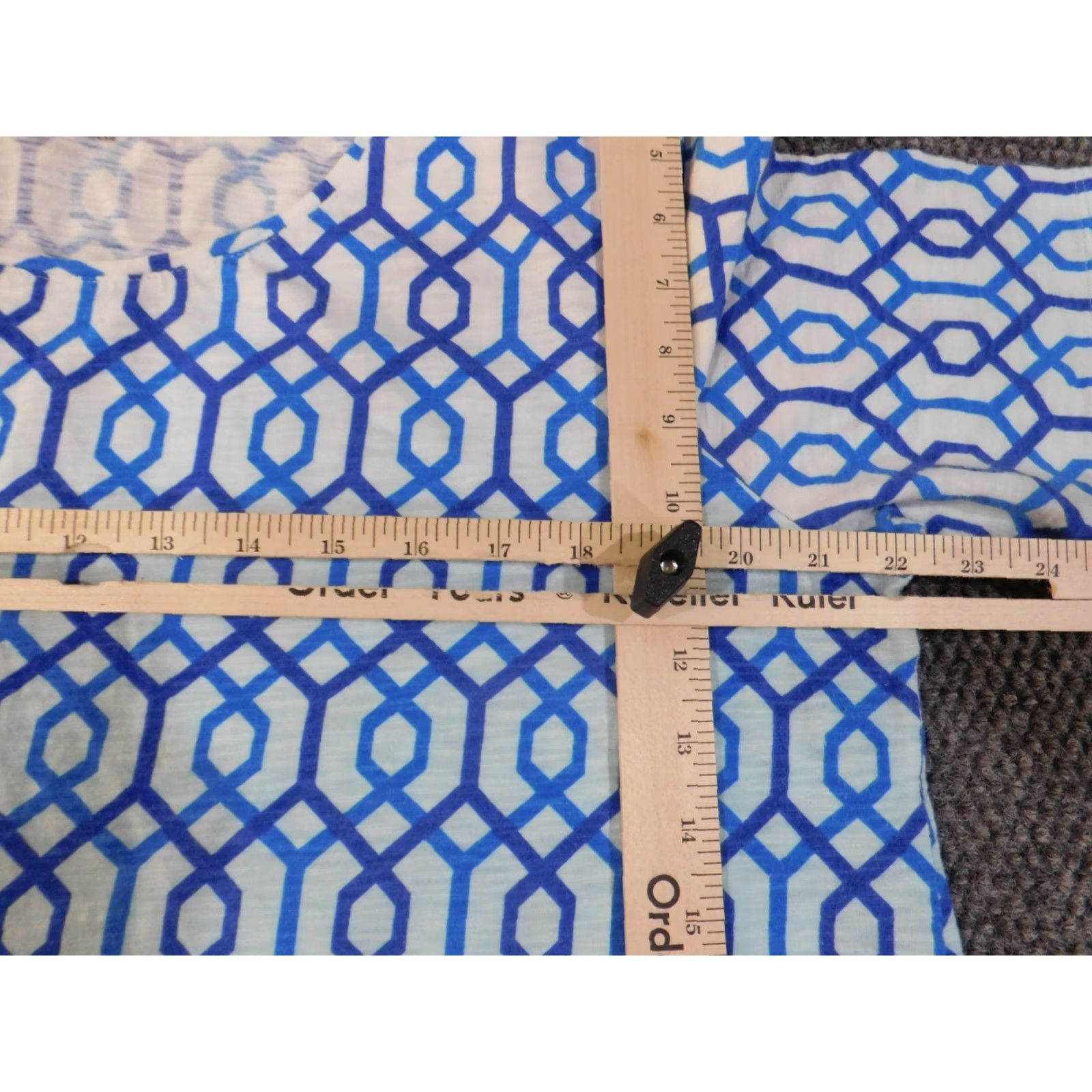 Vintage Chicos Blouse Shirt Women Regular Size 3 Blue Geometric Pullover Crewneck Knit Cotton Modal Basic Non-Iron Casual Tee Size XS / US 0-2 / IT 36-38 - 6 Thumbnail