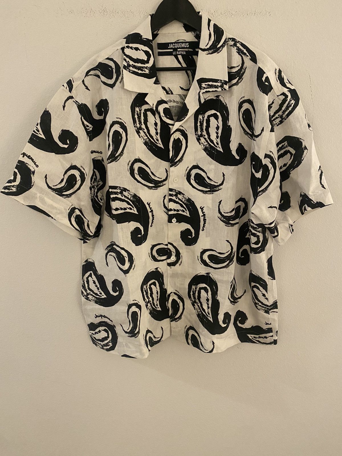 image of Jacquemus White La Chemise Jean Shirt Sz54 in White/Black, Men's (Size 2XL)