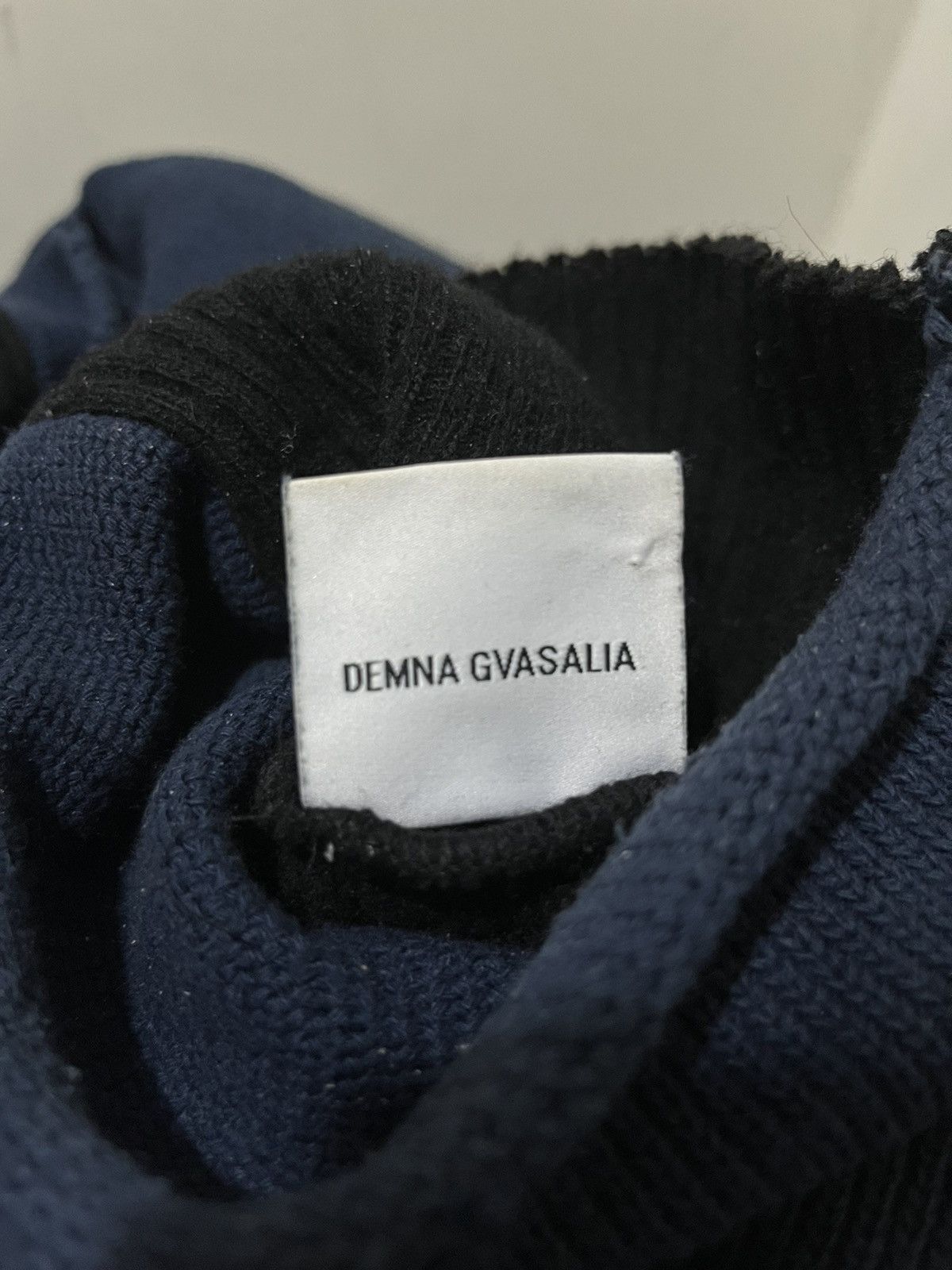 Vetements VETEMENTS knit sweater Size US S / EU 44-46 / 1 - 4 Thumbnail