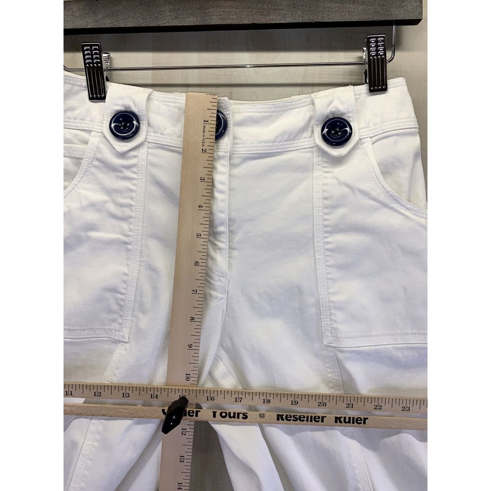 Talbots Talbots Petites White Capri Pedal Pusher Pants Womens Sz 4-6304 Capris Pants Petite White Talbots 4P Womens Size 27" / US 4 / IT 40 - 3 Thumbnail