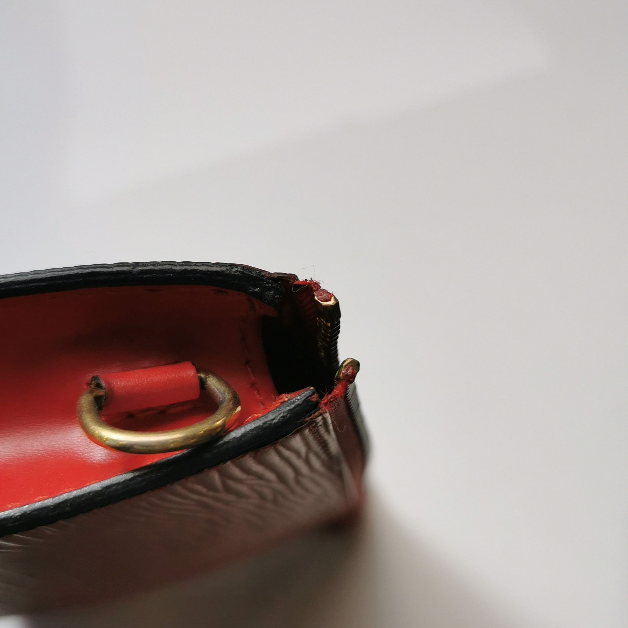 Louis Vuitton Louis Vuitton (LV) Accessories Mahjong Bag Solid Color Wate Size ONE SIZE - 9 Thumbnail