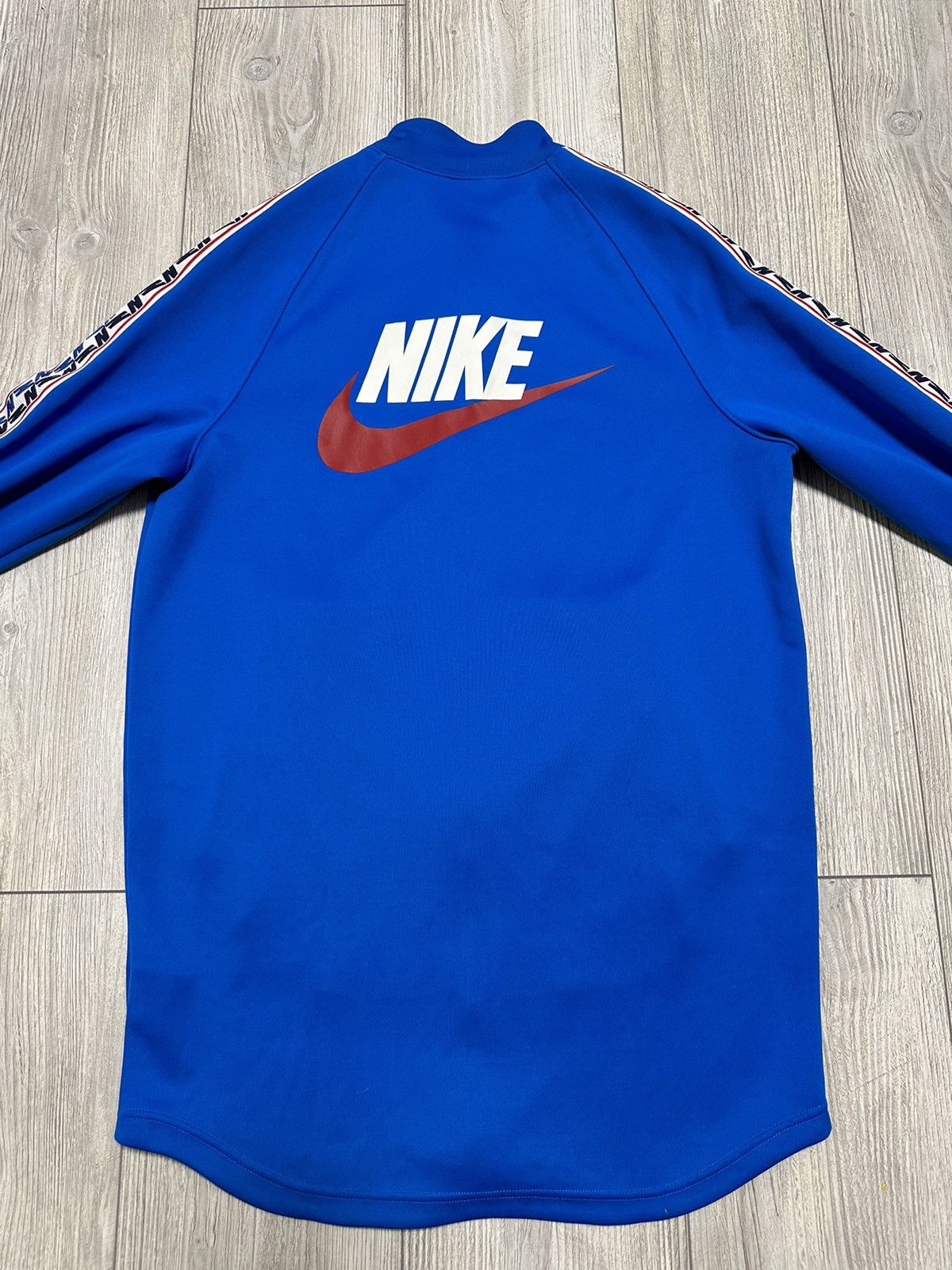 Nike Nike Taped Stripe Track Jacket Full Zip Swoosh Logo Size US S / EU 44-46 / 1 - 6 Thumbnail