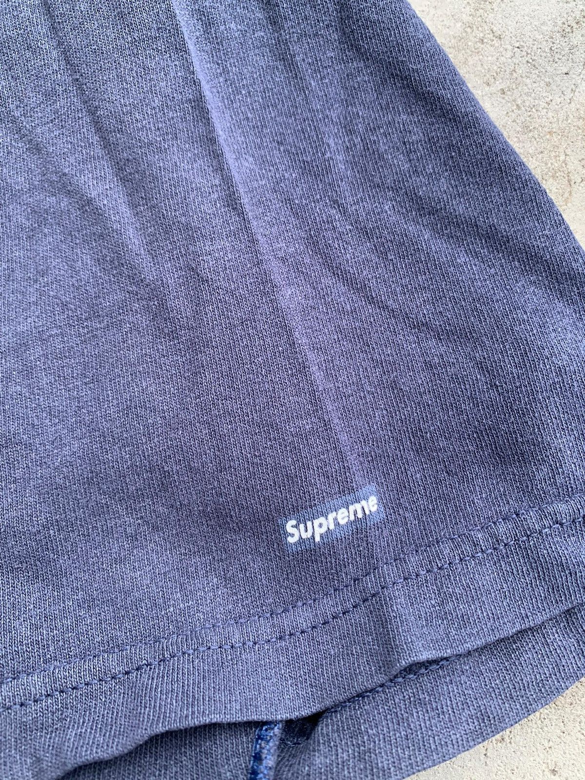 Supreme × Vintage Vintage Y2K supreme ny apollo Pit 21” Length 29” Size US XS / EU 42 / 0 - 2 Thumbnail