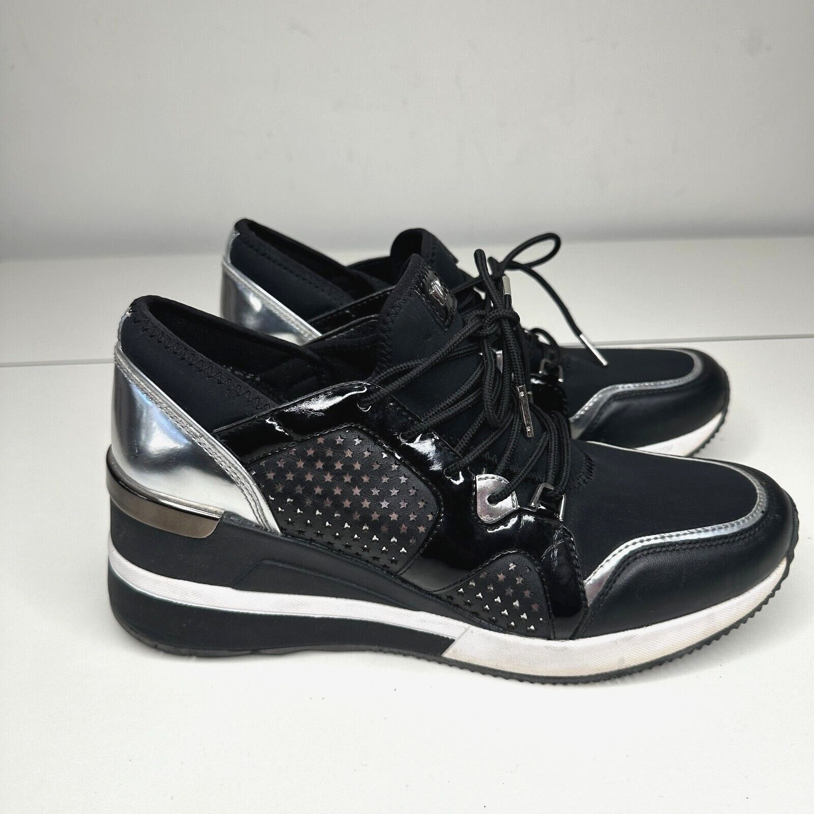 Michael Kors Michael Kors Black Scout Trainer Scuba Leather Sneaker 9 Size US 9 / IT 39 - 10 Thumbnail
