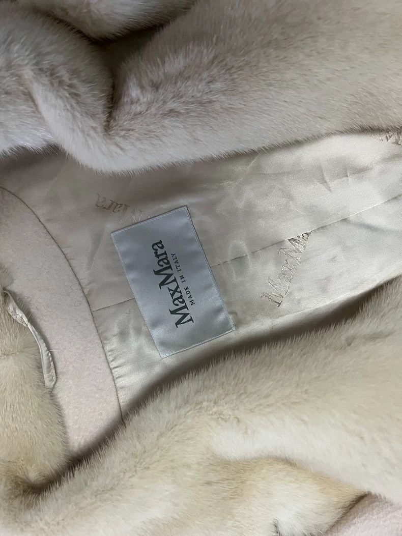 Max Mara Max Mara White sheep wool coat Size XS / US 0-2 / IT 36-38 - 2 Thumbnail