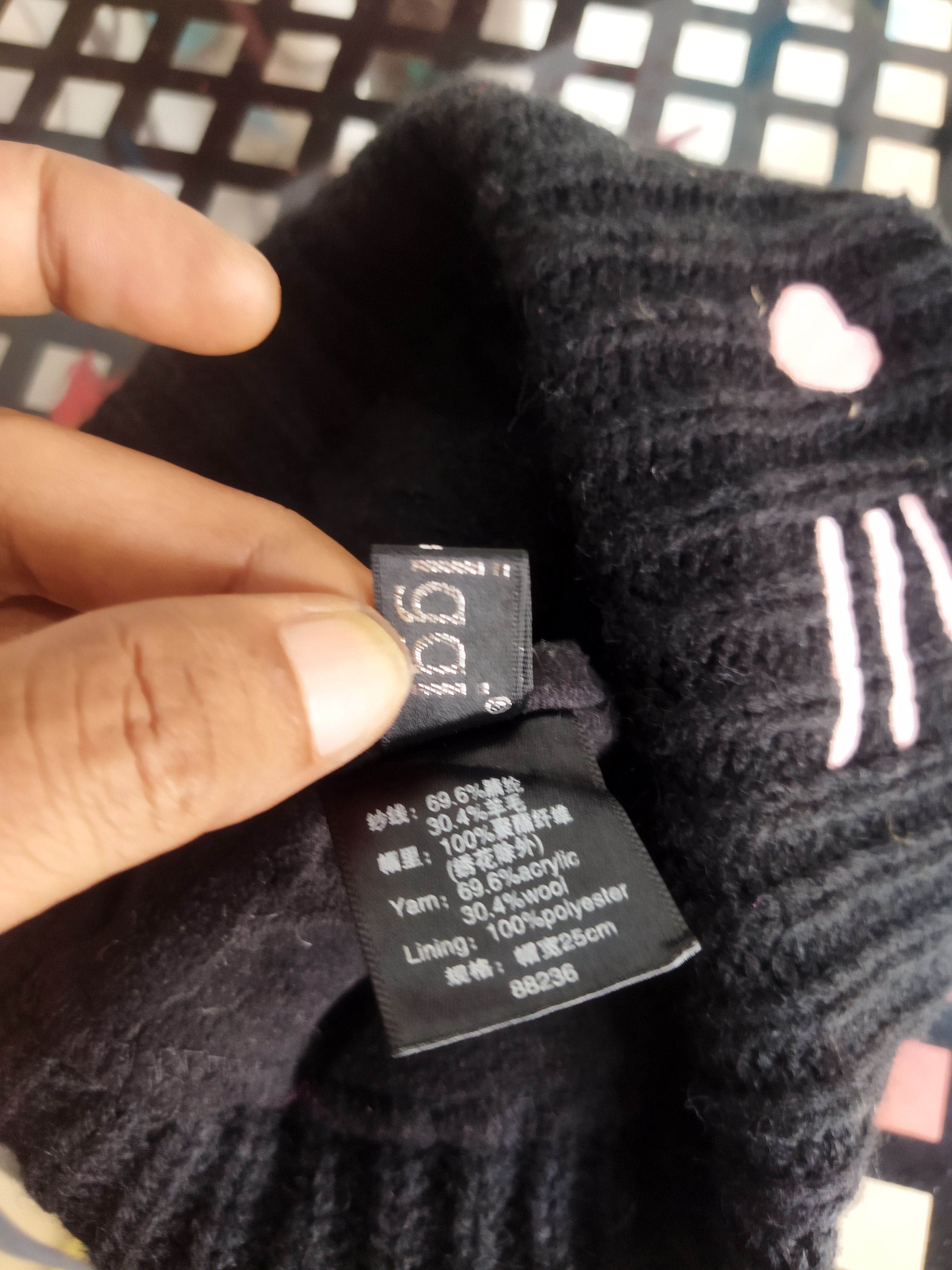 Japanese Brand Siggi Cat Ear Beanie — Kawaii Y2K Style — NVMBER17 Size ONE SIZE - 6 Thumbnail