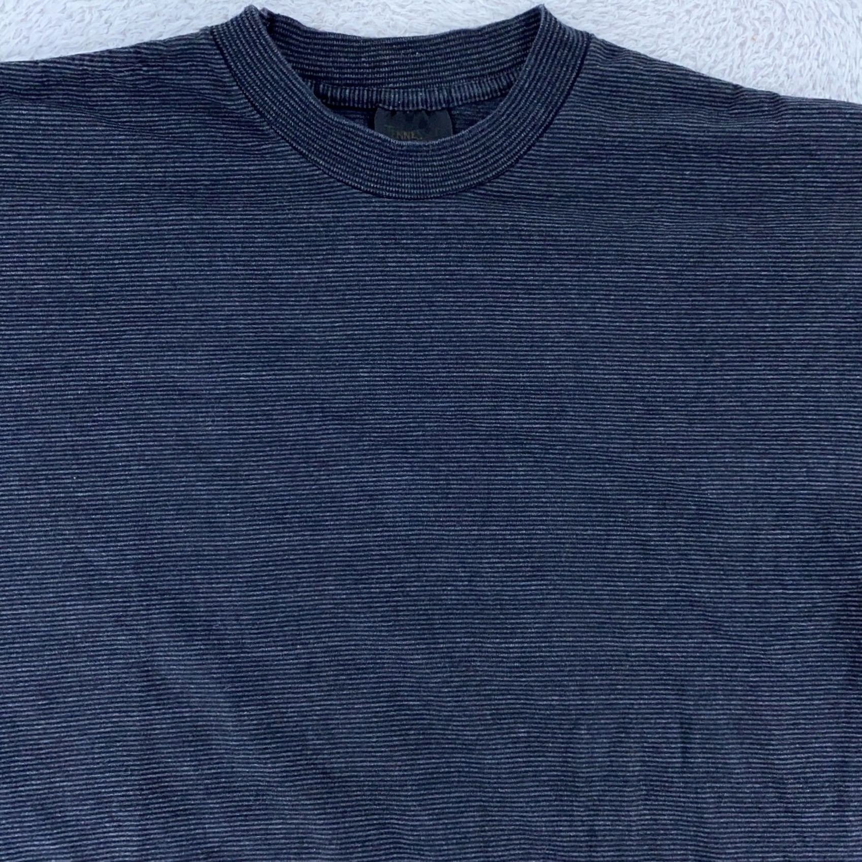 Vintage VINTAGE Tennessee River Shirt Mens L Black Striped Crew Neck T-Shirt 90s Size US L / EU 52-54 / 3 - 2 Thumbnail