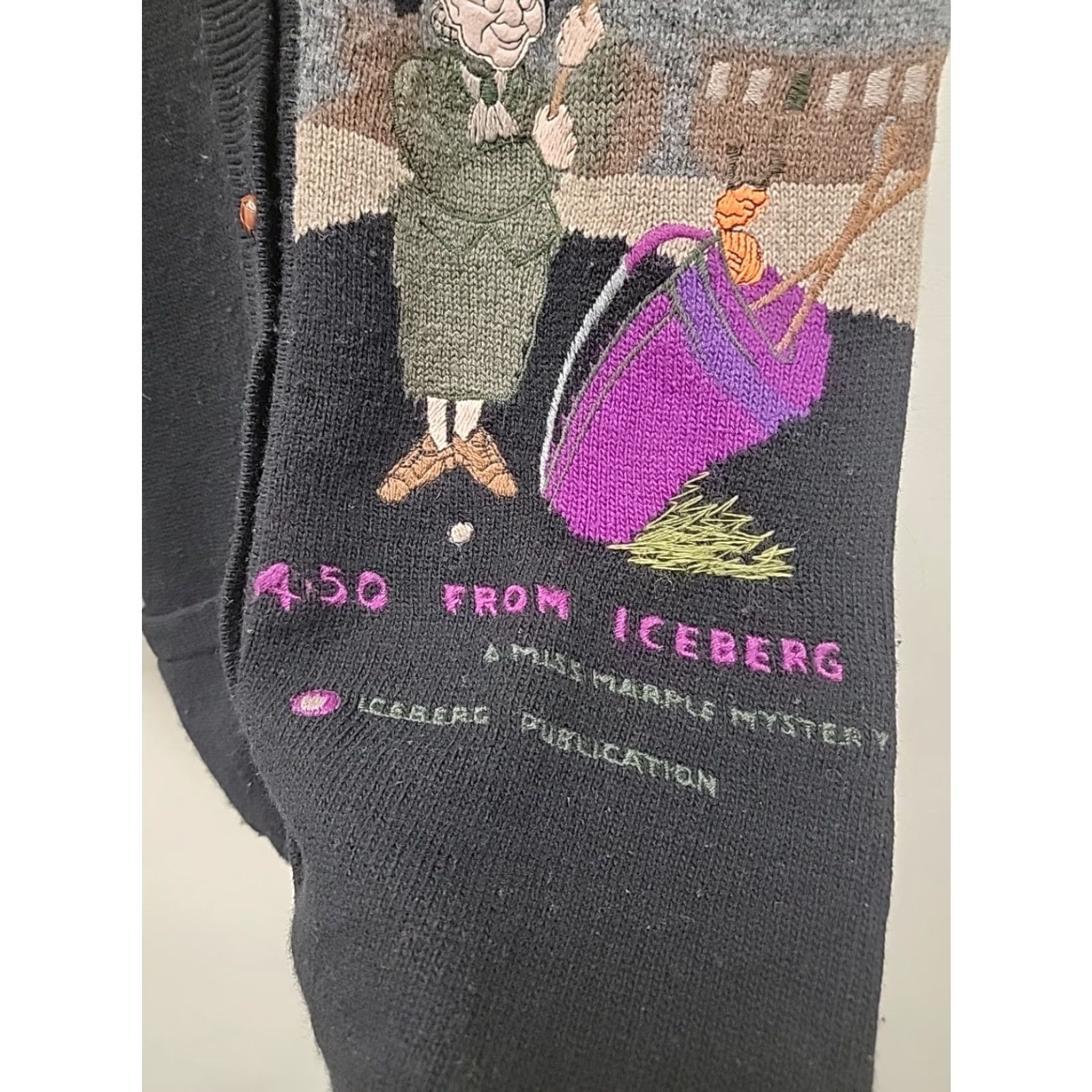 Vintage VINTAGE Iceberg Sweater Cardigan Women's 42 Black Wool Long Sleeve All Seasons 90s Agatha Christie Theme Mens Girls Size M / US 6-8 / IT 42-44 - 3 Thumbnail