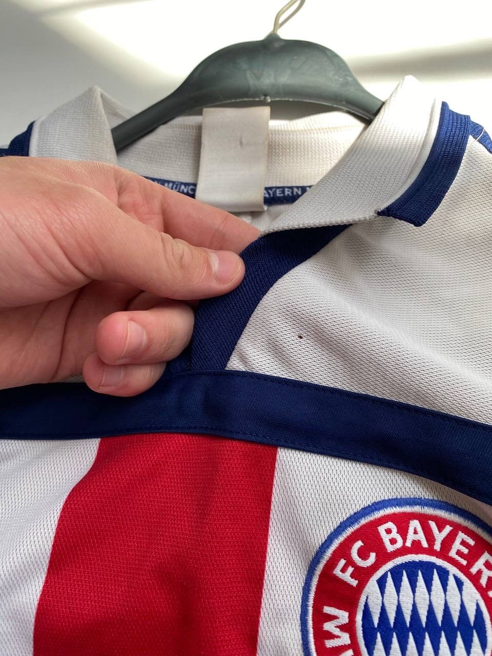 Adidas BAYERN MUNICH 2000-2001 ADIDAS AWAY FOOTBALL SOCCER JERSEY Size US XL / EU 56 / 4 - 6 Thumbnail