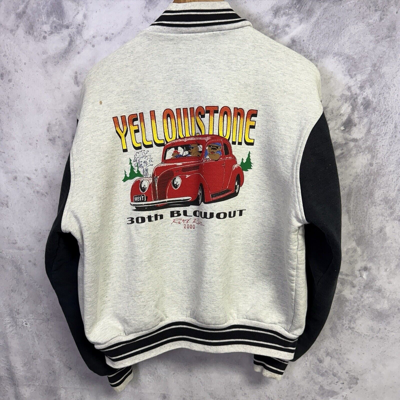 Vintage Vintage Yellowstone Car Button Snap Sweatshirt Mens Large Size US L / EU 52-54 / 3 - 1 Thumbnail