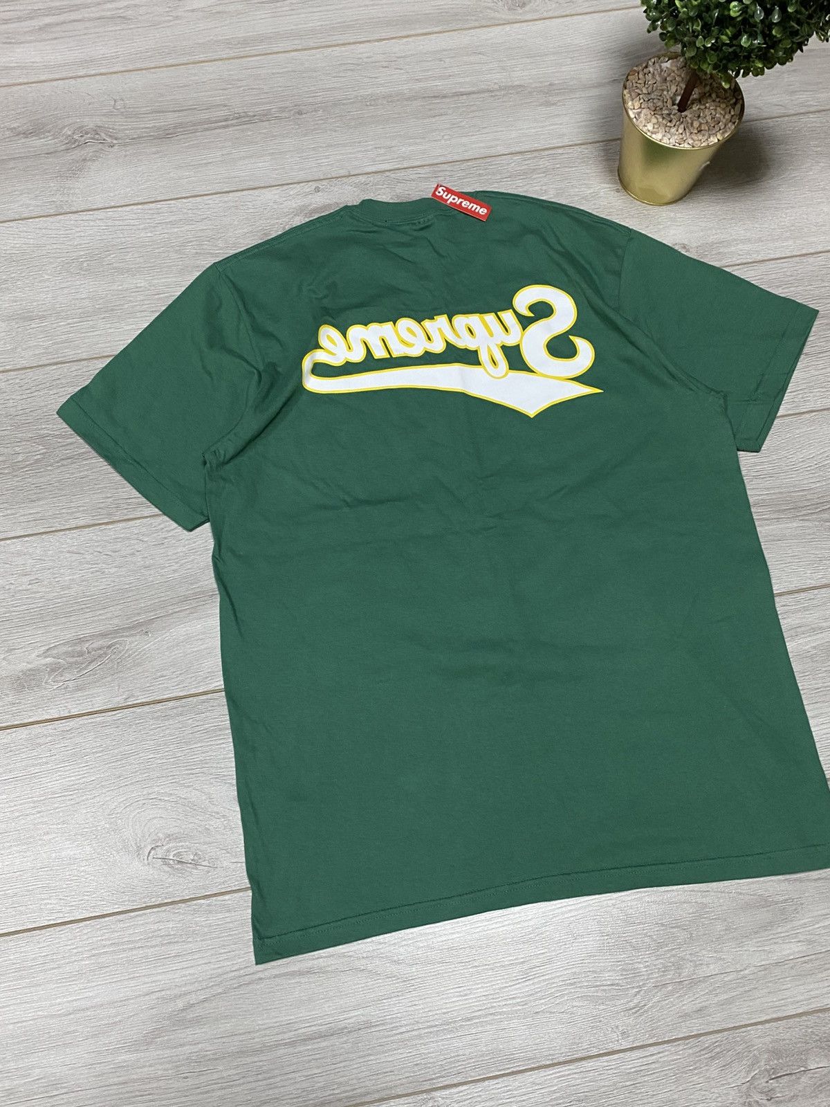 Supreme Supreme NEW Backwards Tee L Size US L / EU 52-54 / 3 - 5 Thumbnail