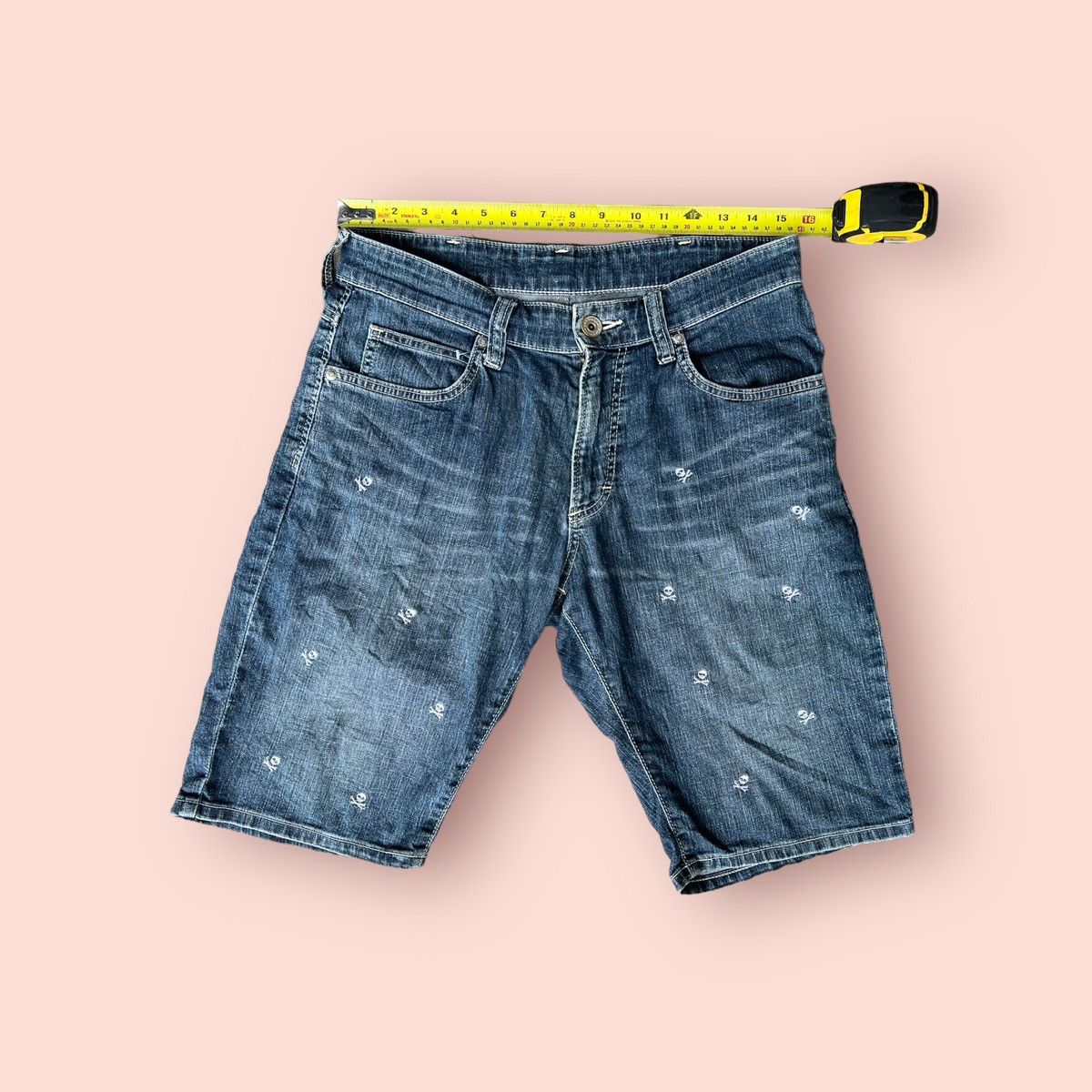 Vintage × Wrangler VINTAGE WRANGLER SKULL EMBROIDERED DENIM SHORTS Size US 28 / EU 44 - 17 Thumbnail