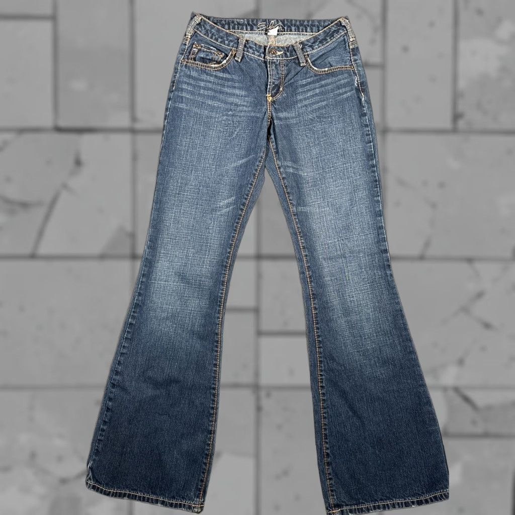 VINTAGE Silver Jeans Dallas Womens Jeans 28 Dark Blue Low Rise Flared 28x33 Y2K Western Slim 5-Pocket Denim Cotton Stretch Cowgirl Work Casual