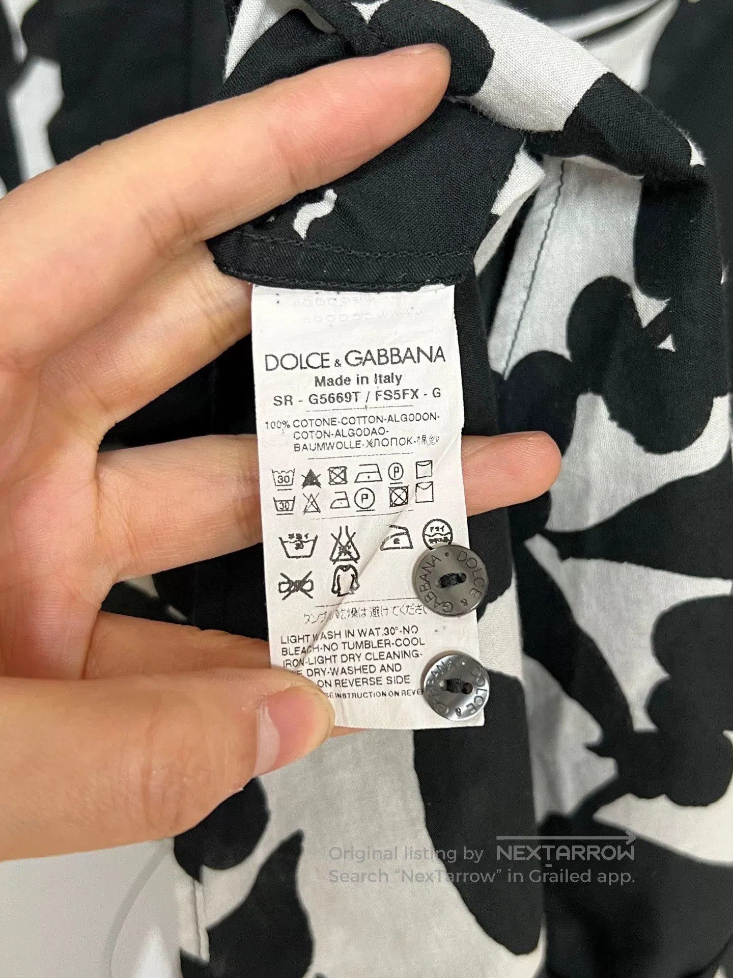 black and white D&G shirt.