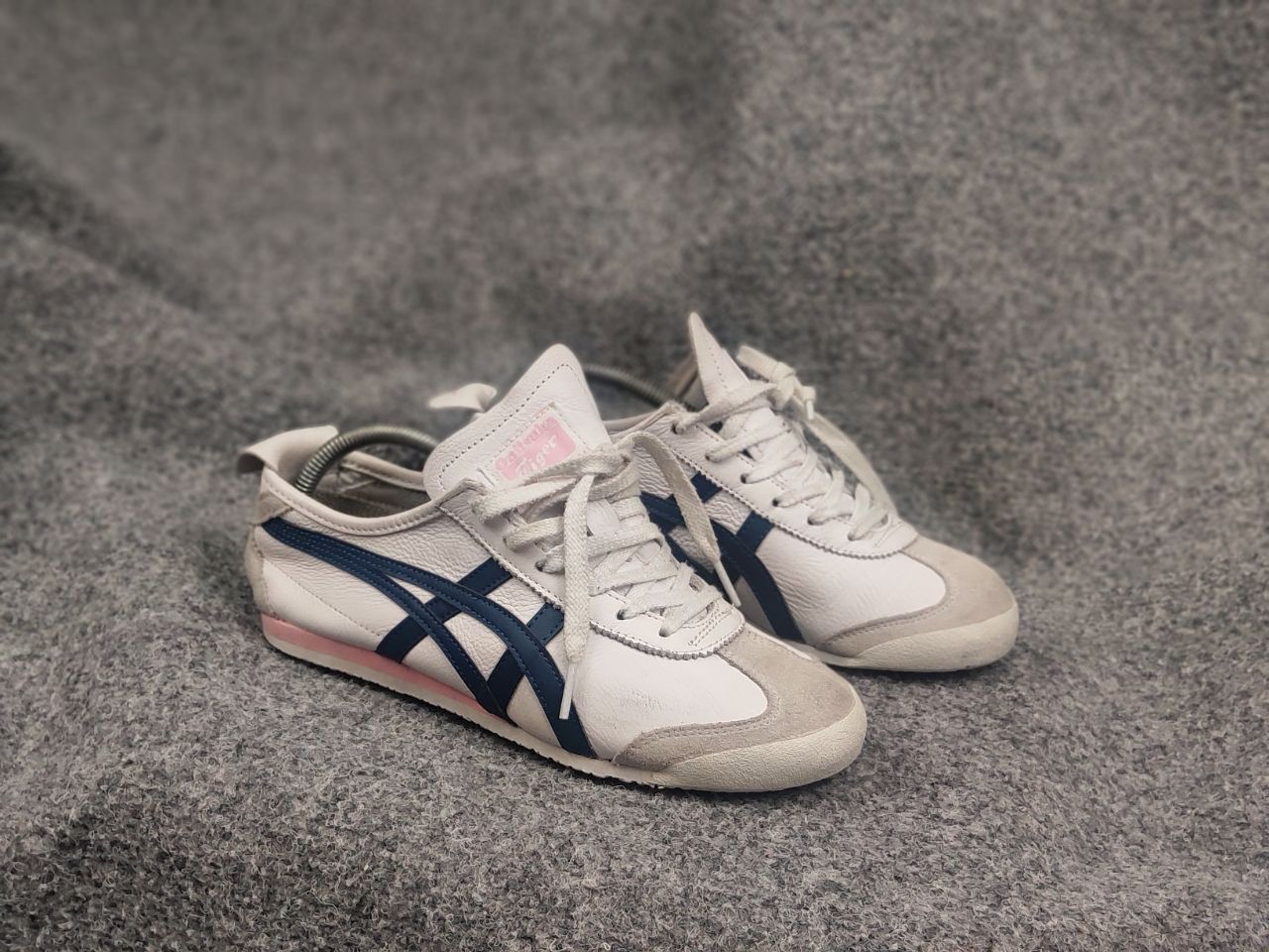 Asics Vintage Asics Onitsuka Tiger Mexico 66 Japan Sneakers Y2K Size US 7 / IT 37 - 8 Thumbnail