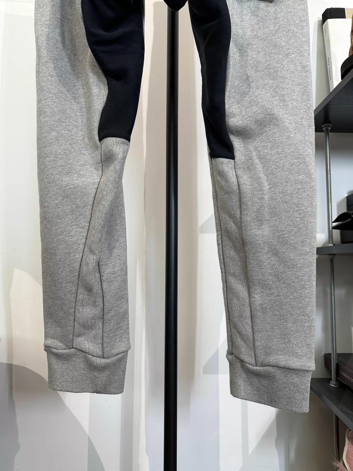 Boris Bidjan Saberi Boris Bidjan Saberi 11by bbs P13 sweatpants XXL Size US 38 / EU 54 - 5 Thumbnail
